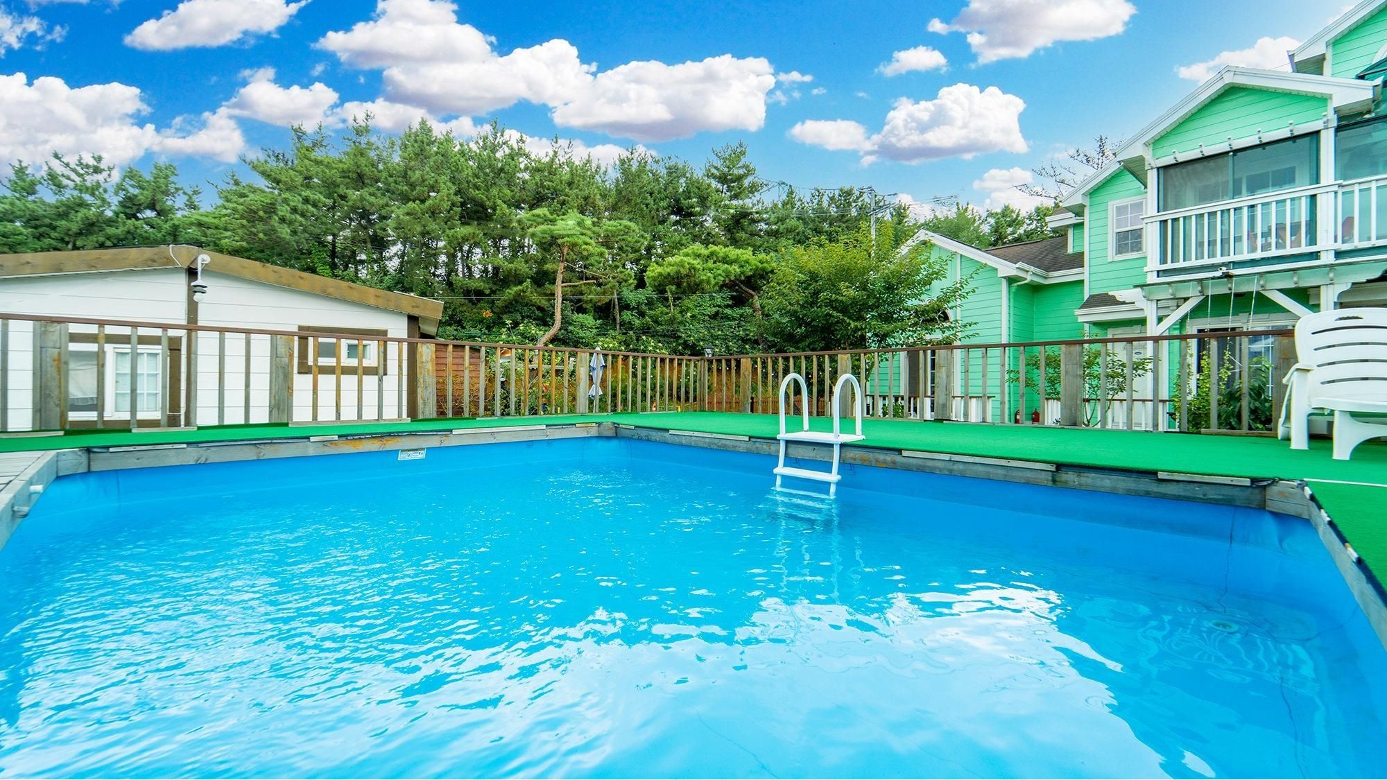 82b2158df5df852ac6f12d55db0dd7f2