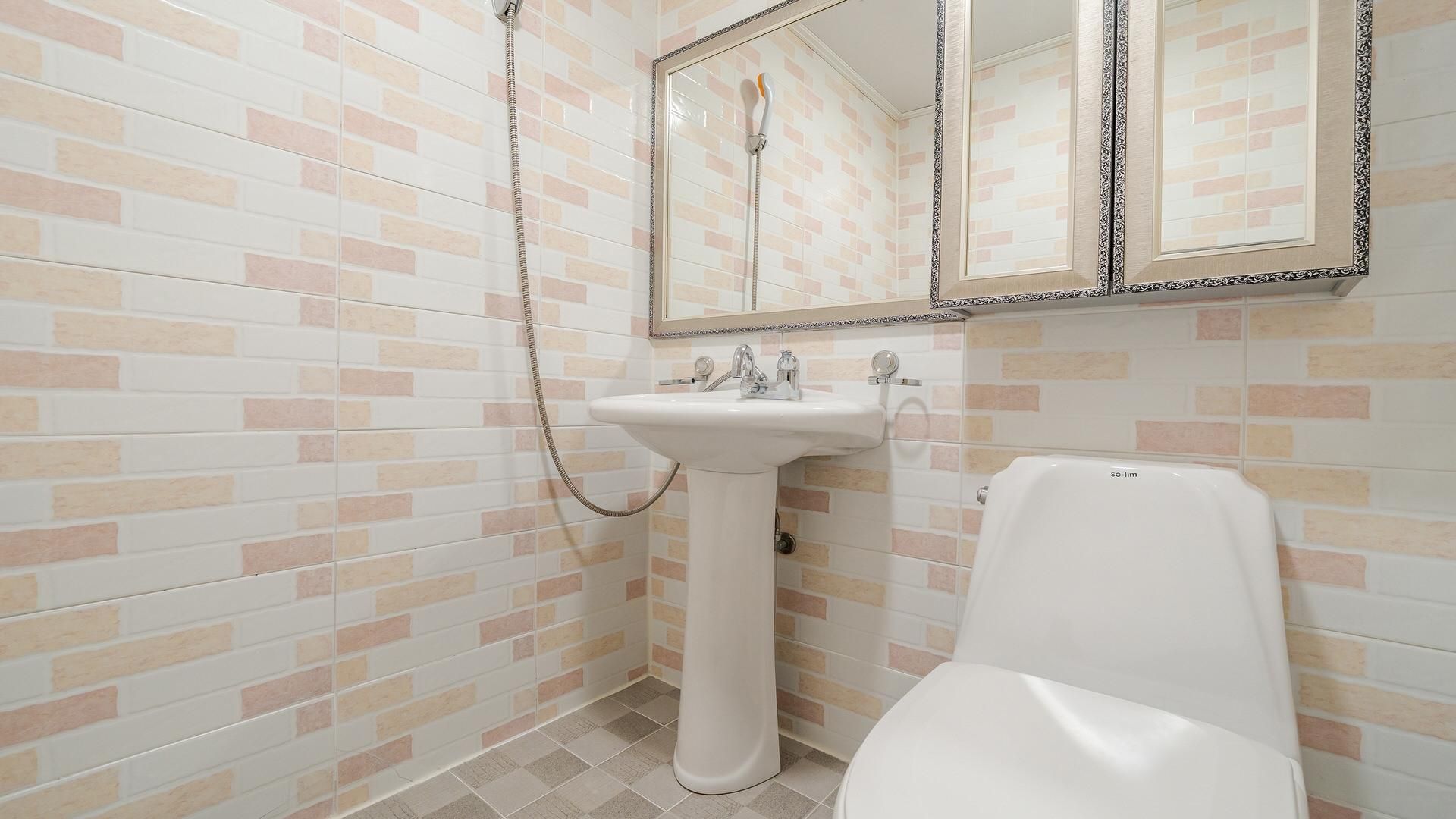 Yeongheungdo Rainbow Ocean View Pension Room 202(Ocean View /BBQ /Terras) 3