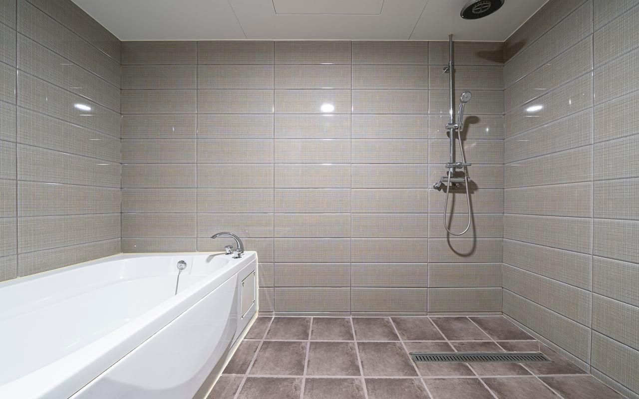 Incheon (Bupyeong) Shampoo Special Room - Check In - Mon-Fri 6:00 PM, Sat 10:00 PM, Sun 7:00 PM 3