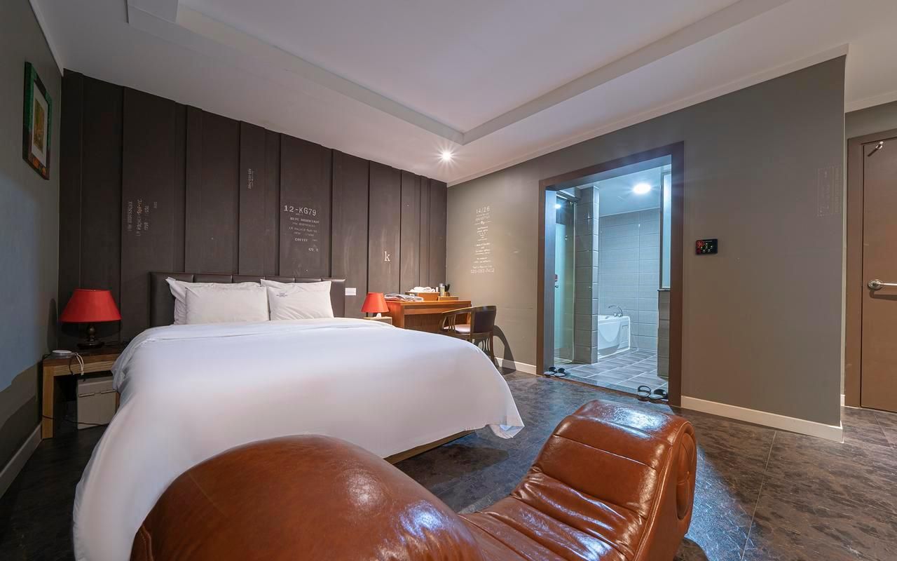Incheon (Bupyeong) Shampoo Special Room - Check In - Mon-Fri 6:00 PM, Sat 10:00 PM, Sun 7:00 PM 2
