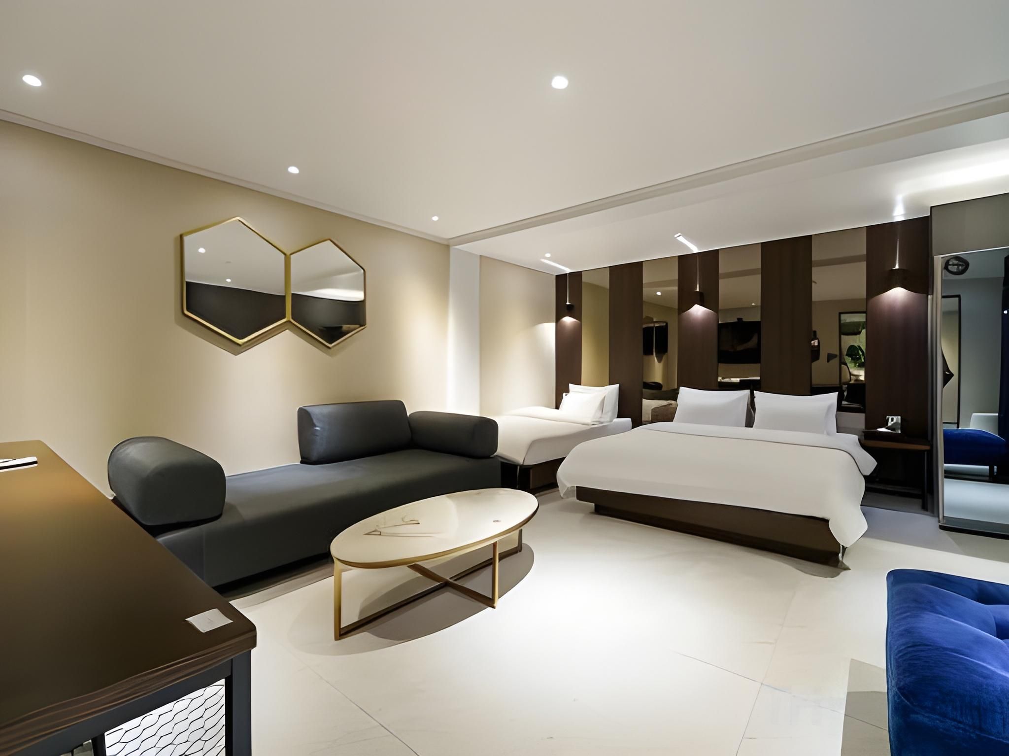 Semi Special Room - 1PC included