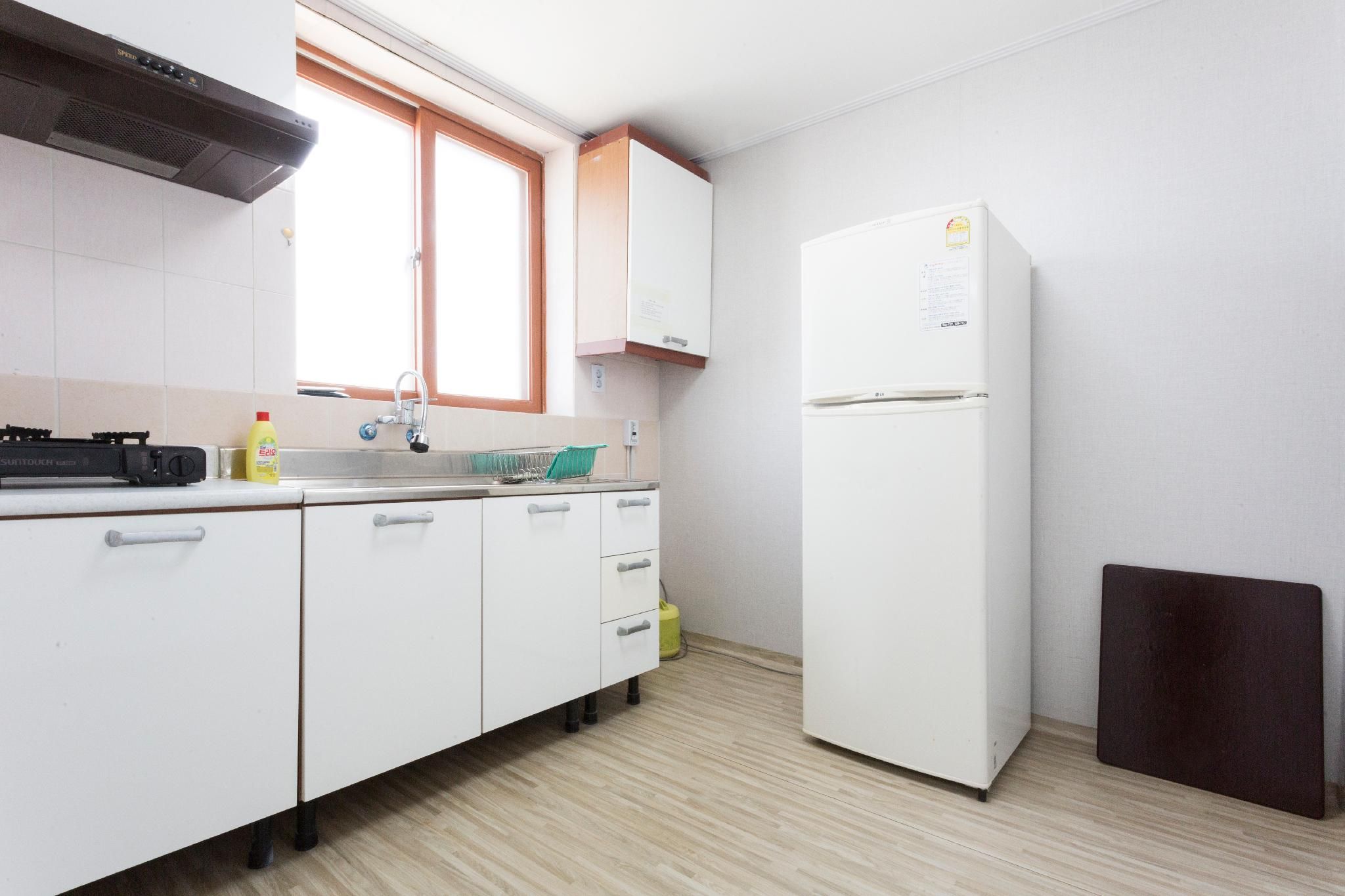 Youngheungdo B-geup House Chaeha Condo type 1room 3