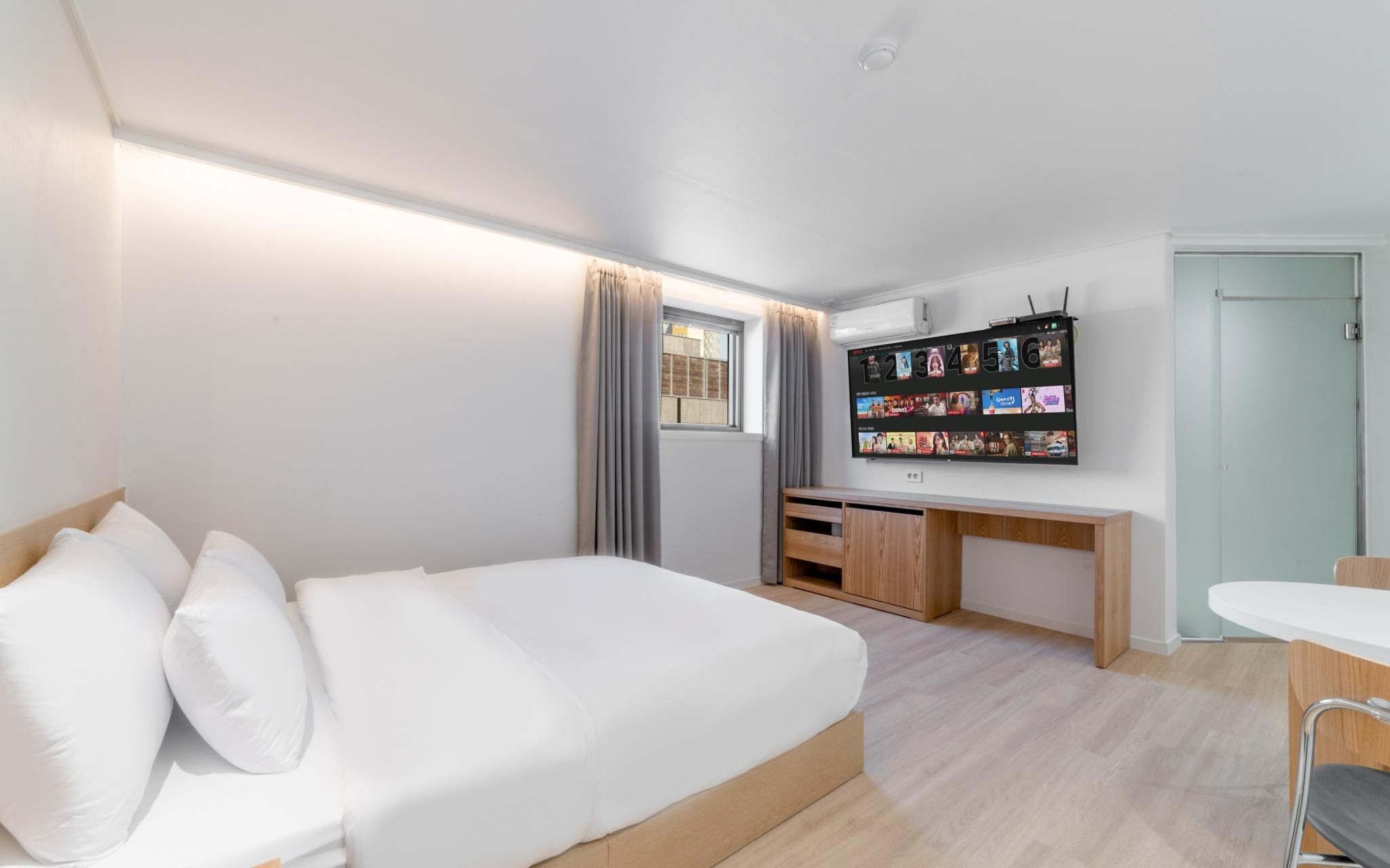 Aank Hotel Incheon Bupyeong branch Standard Double Room with Window 2