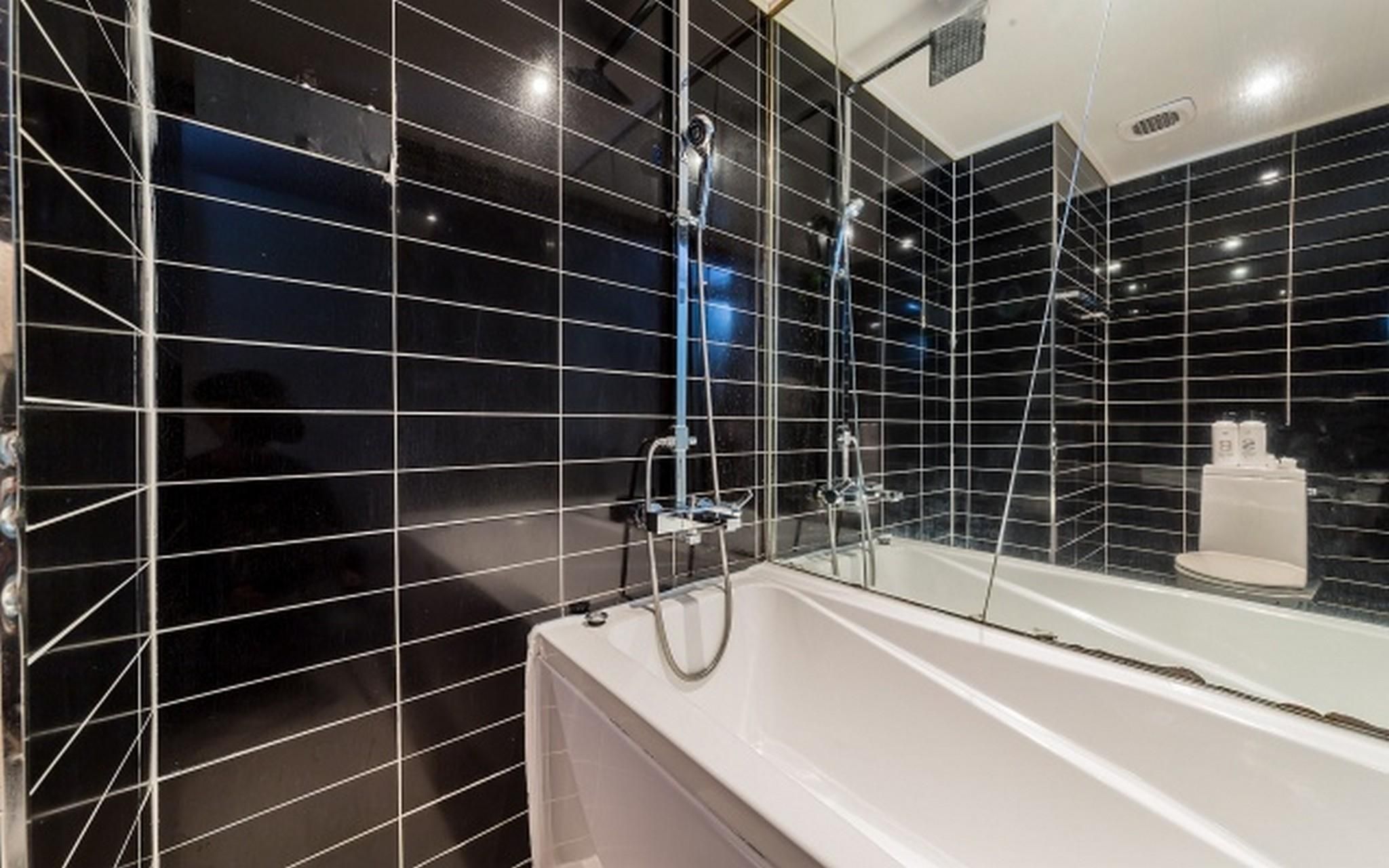 Deluxe - Standard Room, Netflix and YouTube, Samsung 65 SmartTV