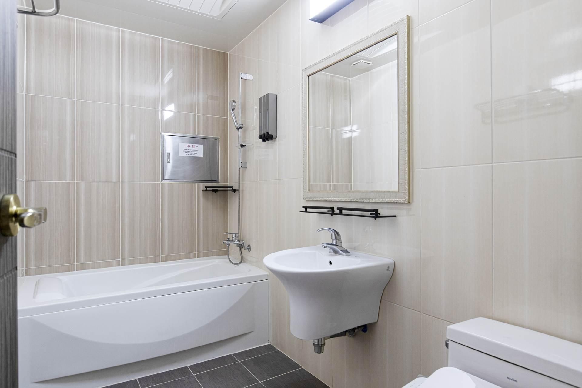 3S Hotel Incheon Geomdan Deluxe Twin Room 3