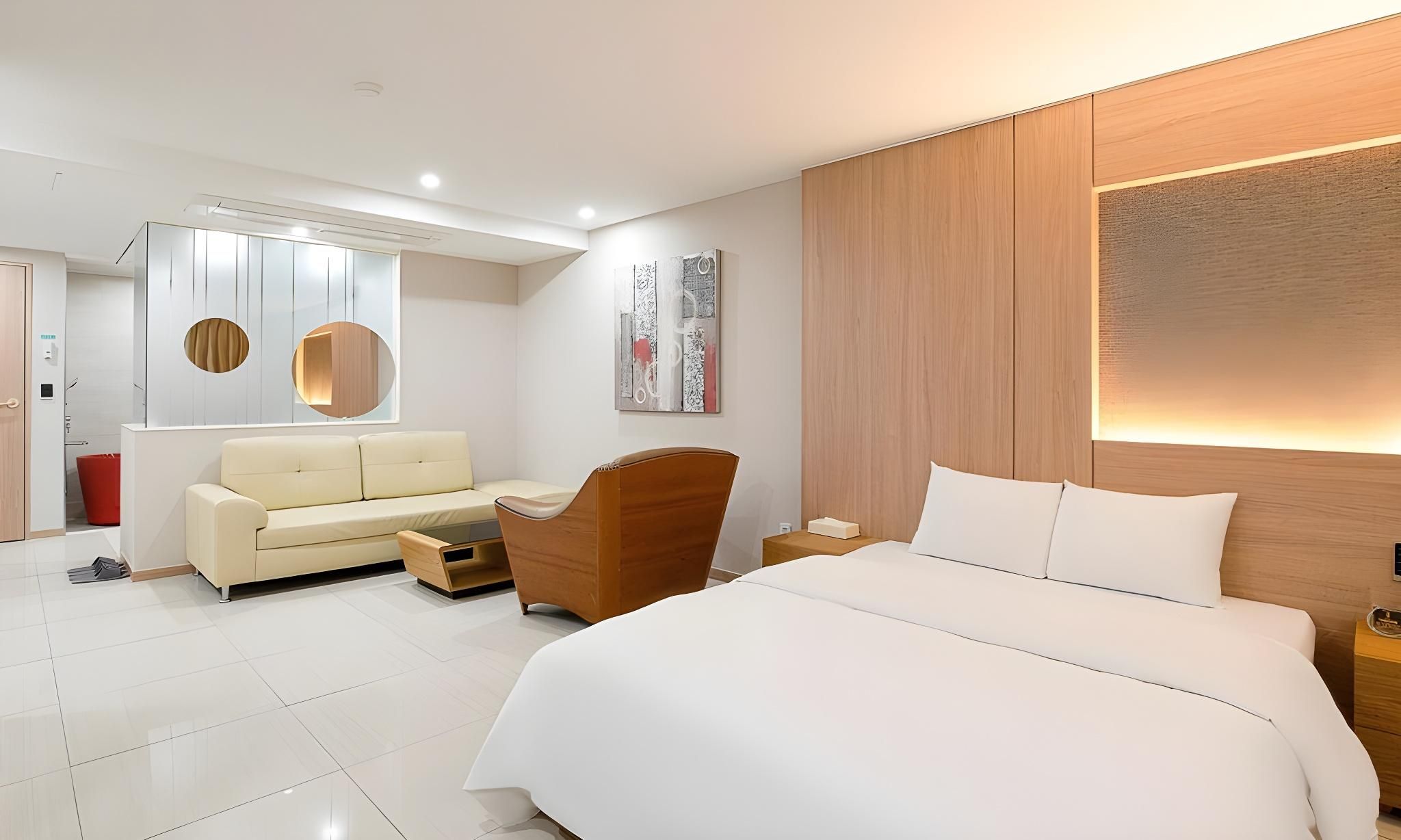 Incheon Hotel The One Suite 2