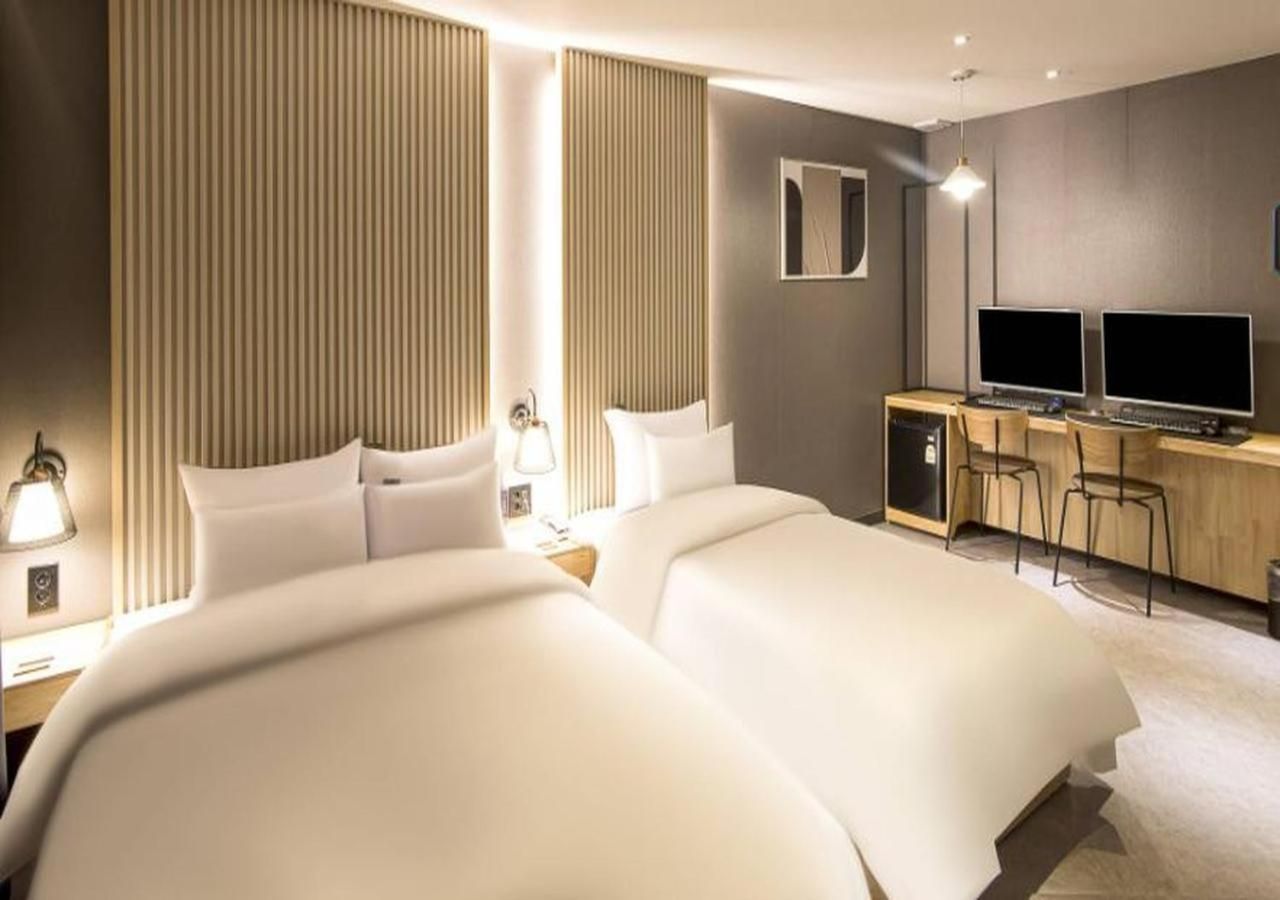 Incheon DAY & NIGHT Suite Twin