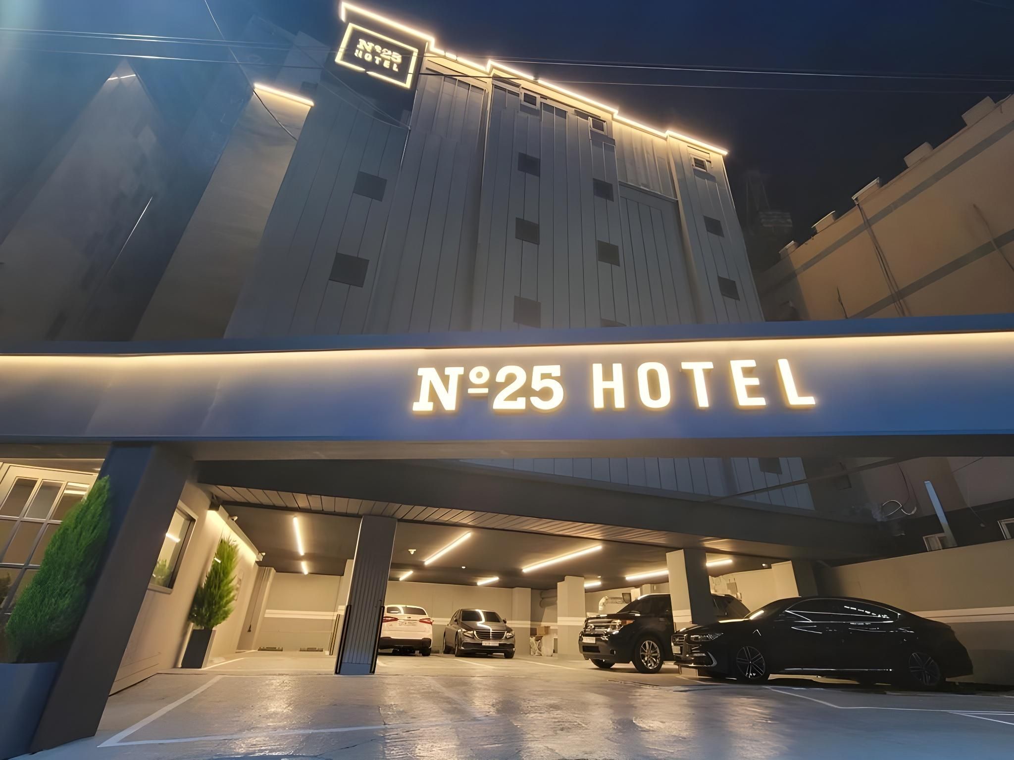 Number 25 Hotel Dongam Station Branch