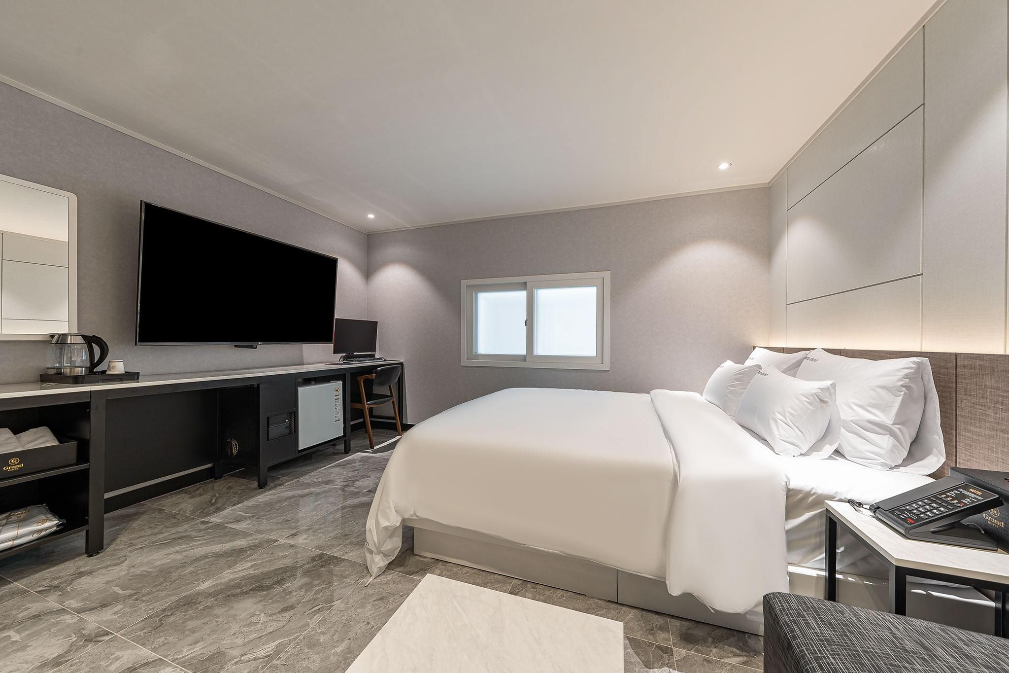 Incheon Grand First come first served - HOT SALE (assigned upon check-in (smart TV, high-end PC, Netflix)) 2