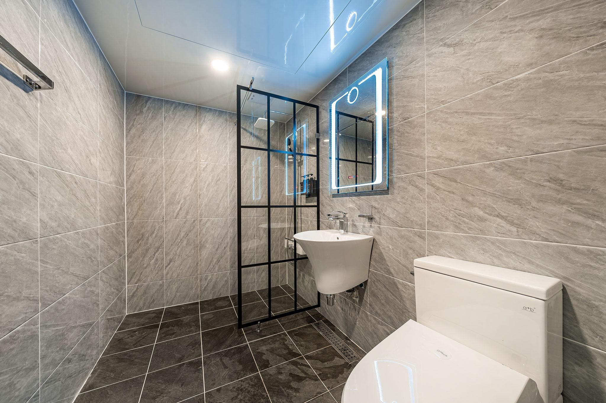 Incheon Grand Couple Room with PC 3