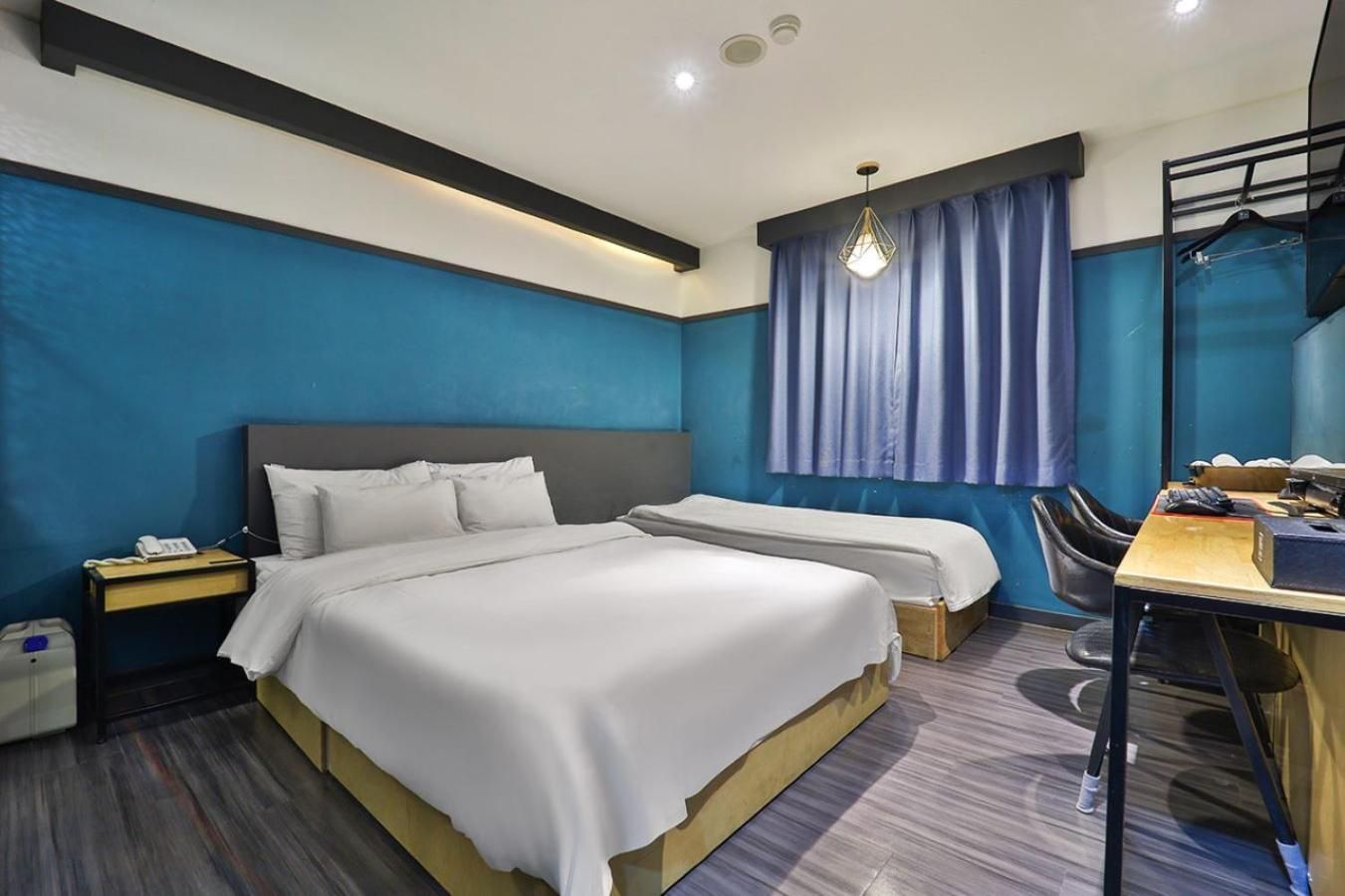 No 25 Hotel Yonghyun Twin Room 2
