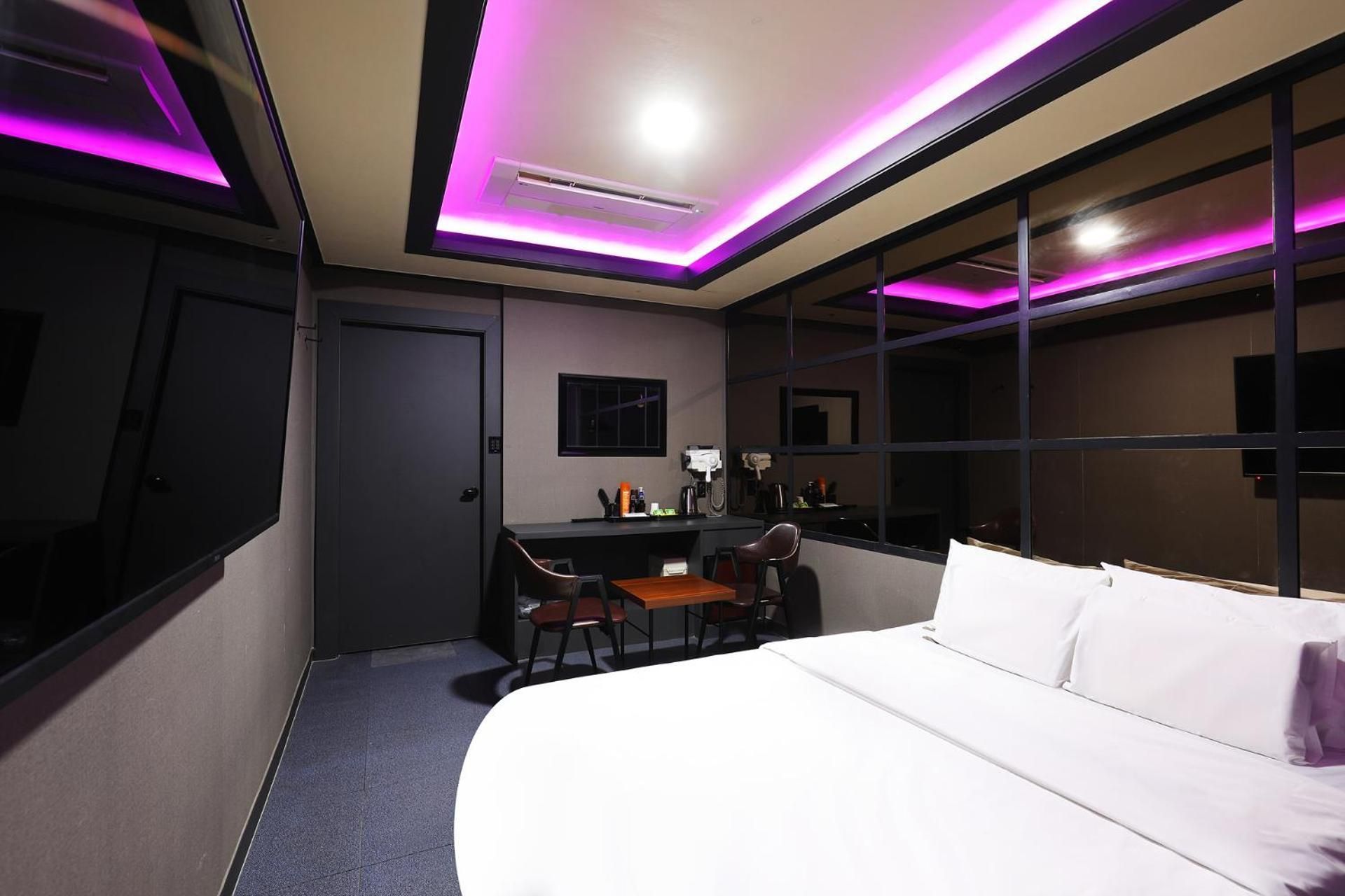 Hotel Carlton deluxe double ganing 2