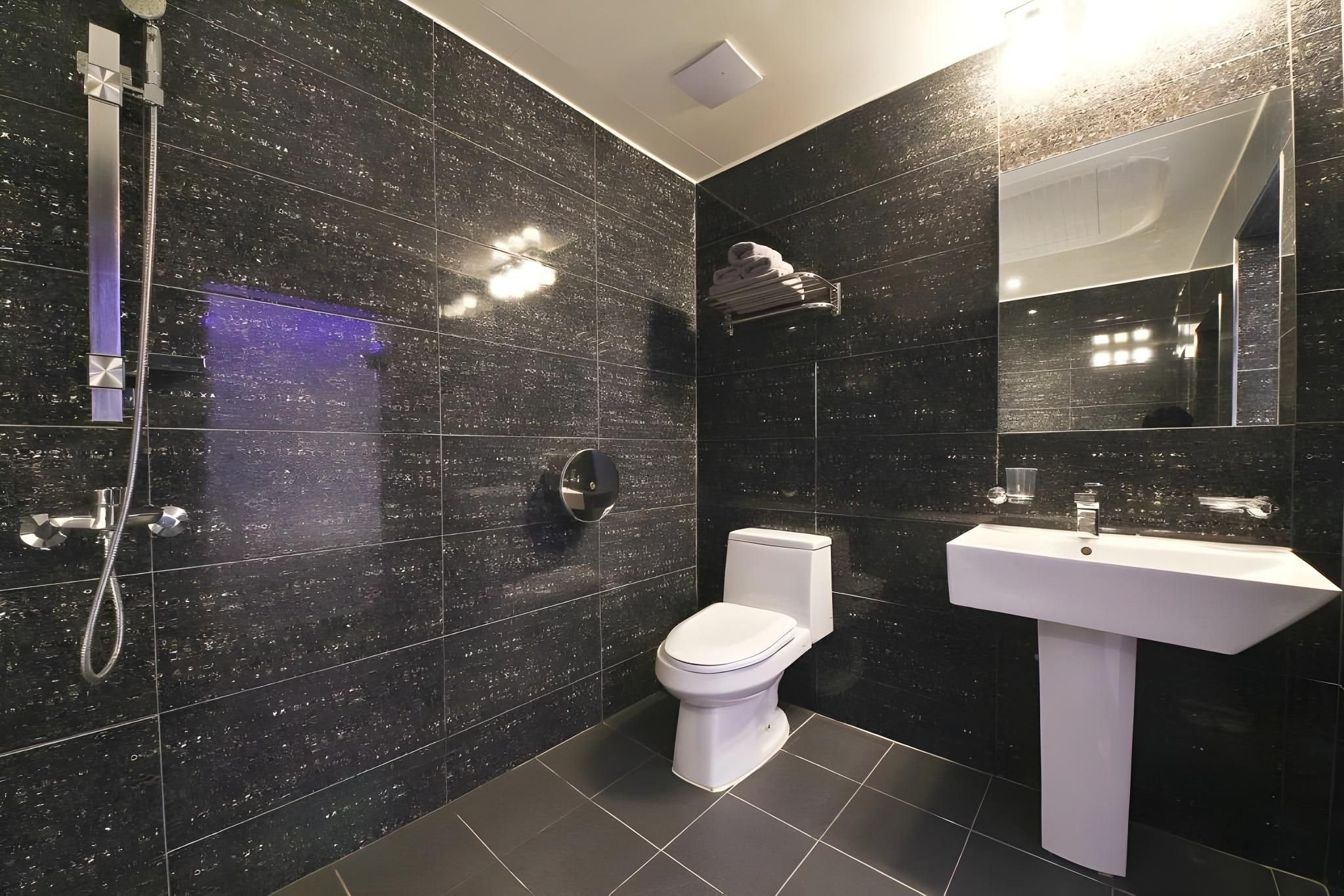 Superior Twin Room - Non-Smoking