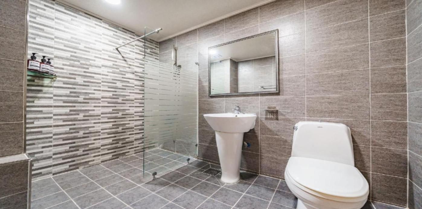 VANE HOTEL Double Room with Terrace 3