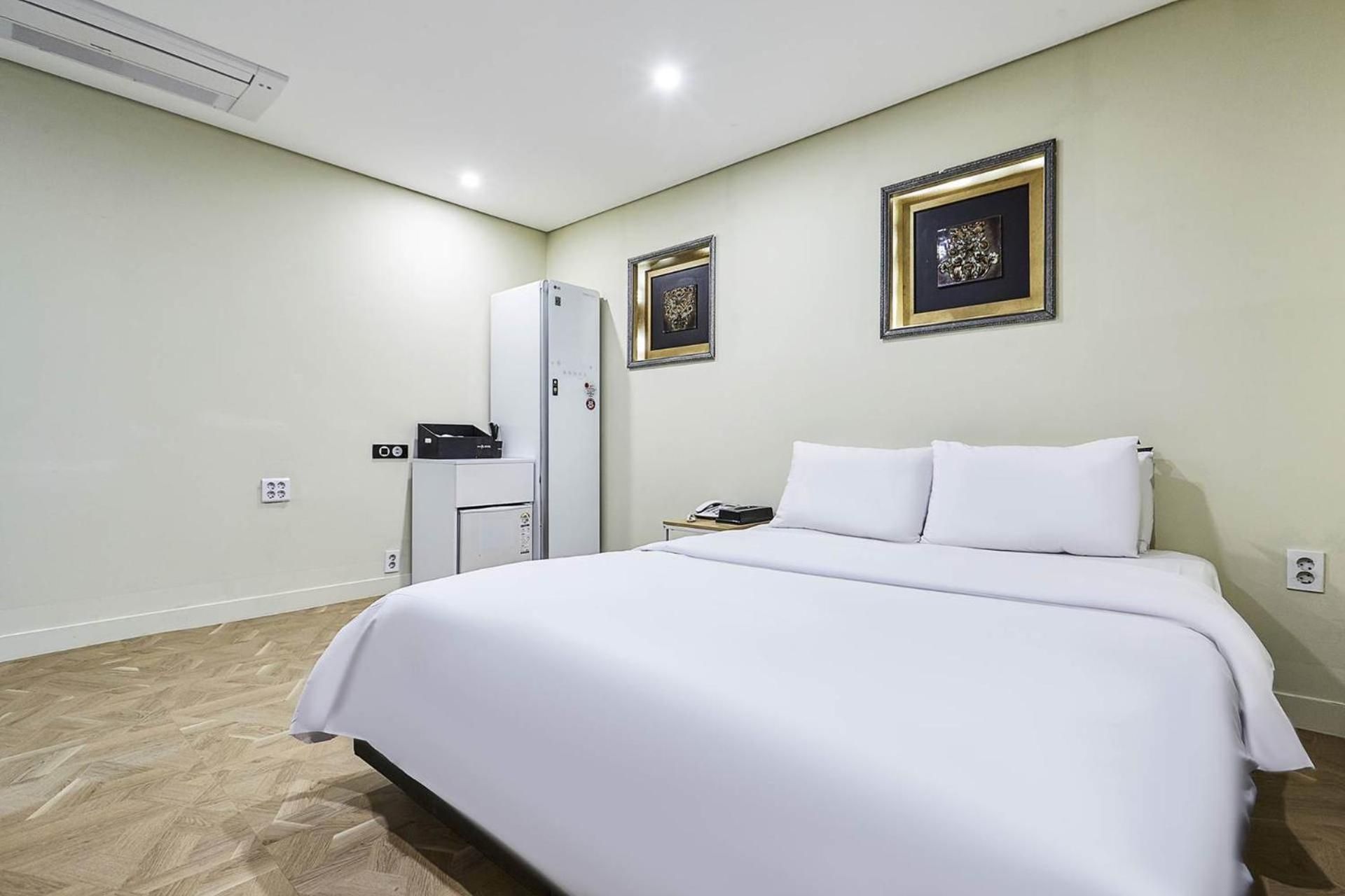 Film Hotel Double Room