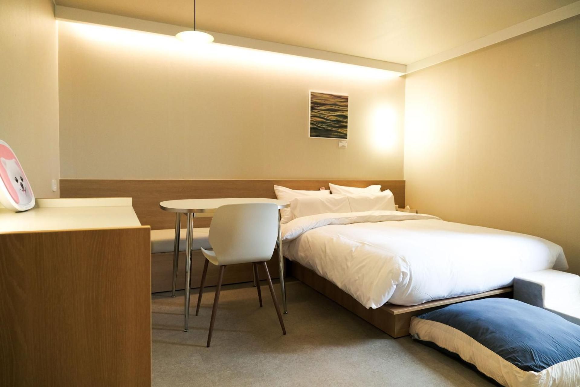 Standard Room - Pet-Friendly