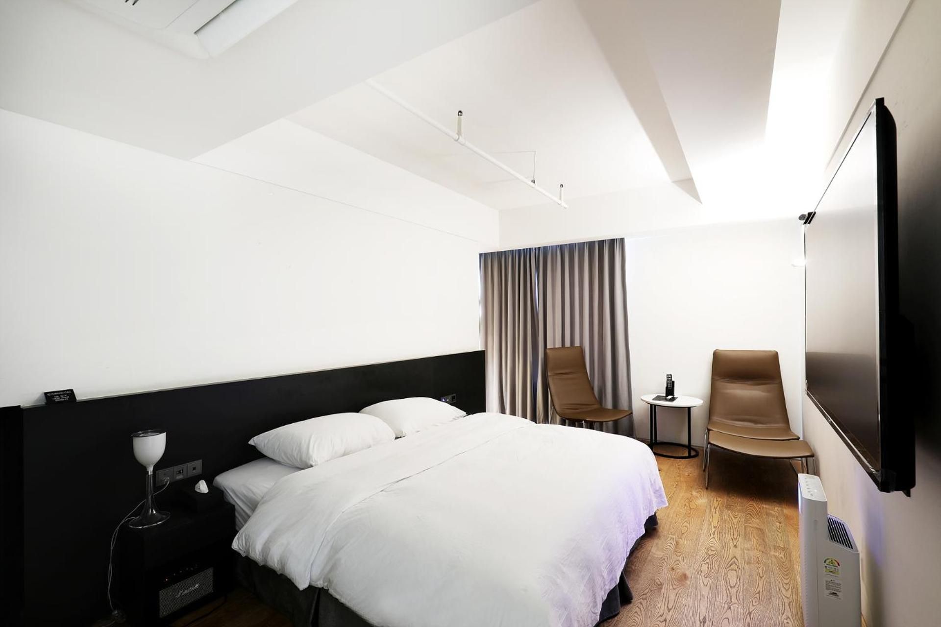 HOTEL498 Standard Duplex Studio 2