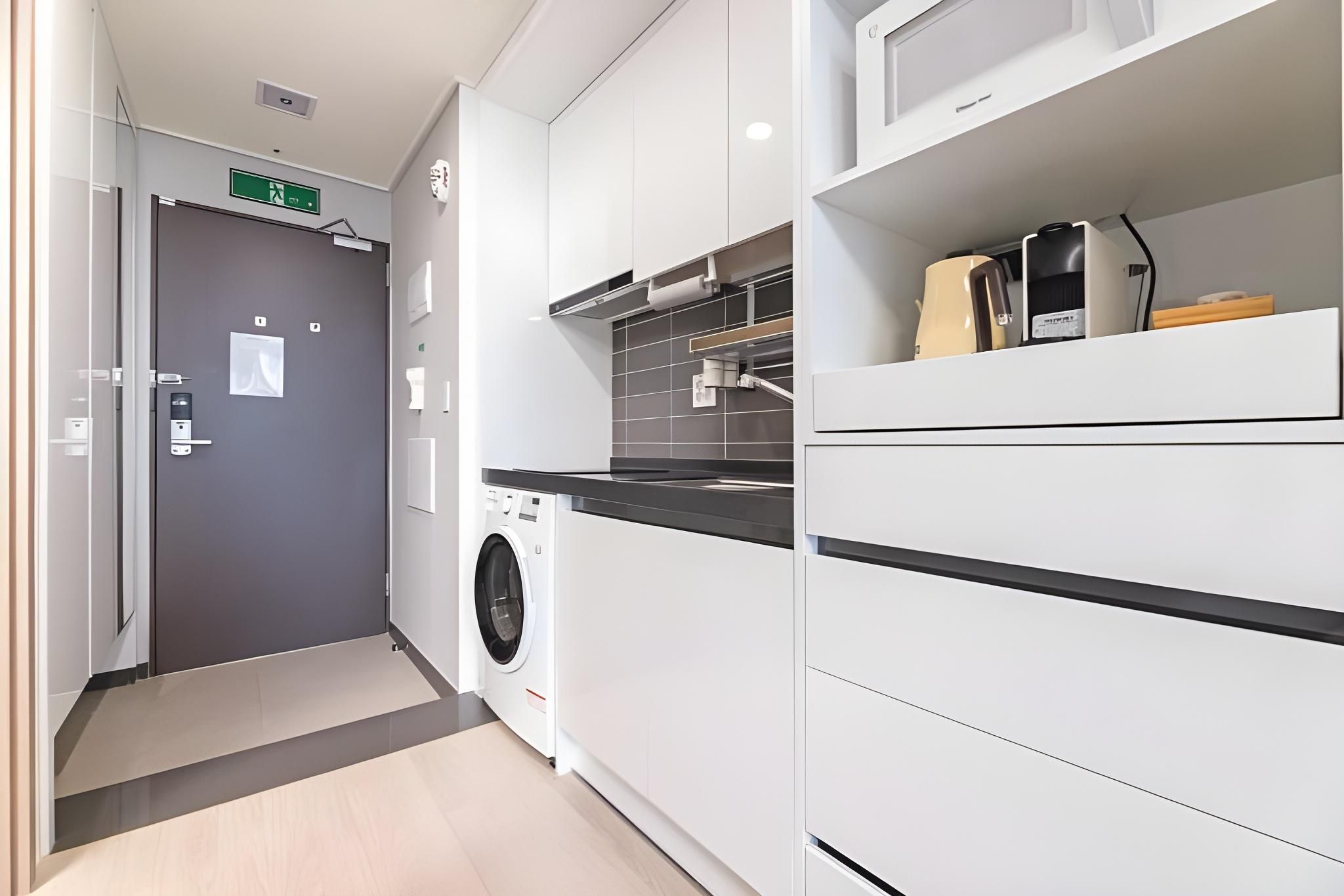 The Stay Songdo Economy Room - Pet-friendly room (1 glass of thin ice beer per person (TAKE OUT) available Monday-T 2