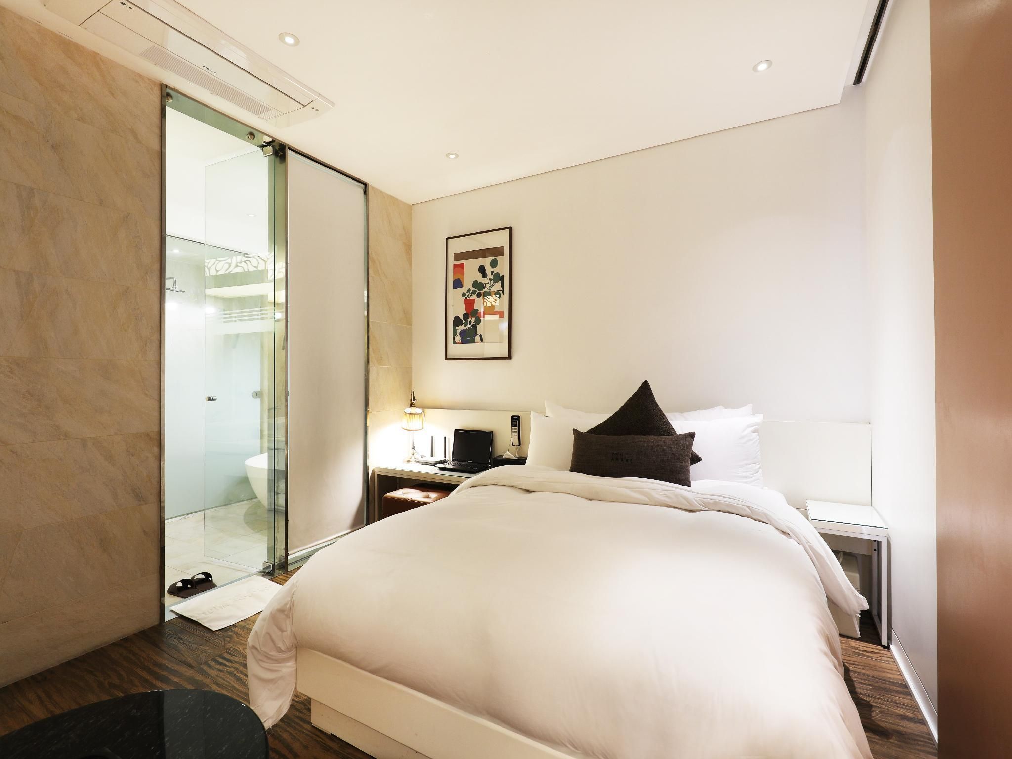 Late Check-In Ramdom Room - Check In - 8:00PM, Ramdomly Assign