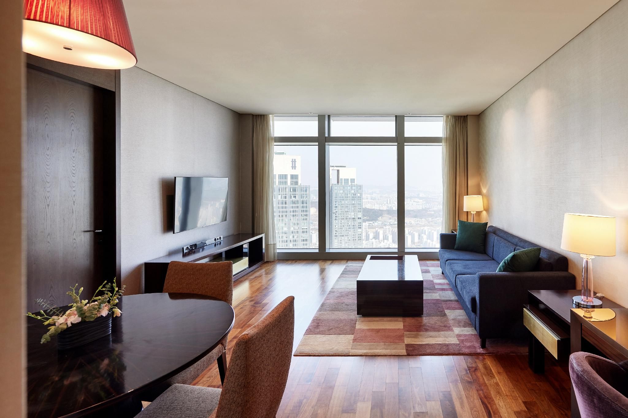 1-Bedroom Superior Double Room