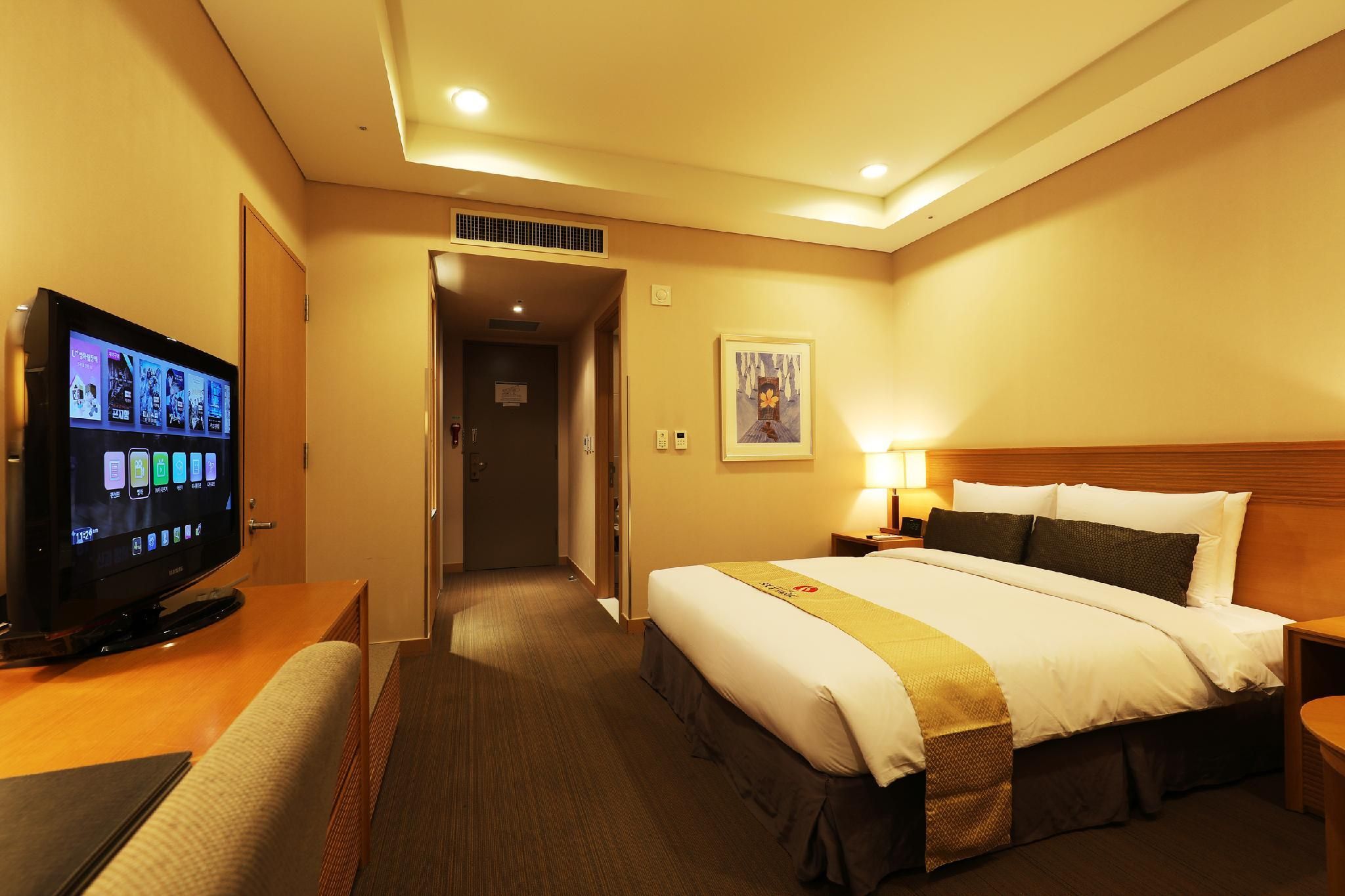Bridge Hotel Incheon Songdo (Former Hotel Sky Park) Standard Double 2