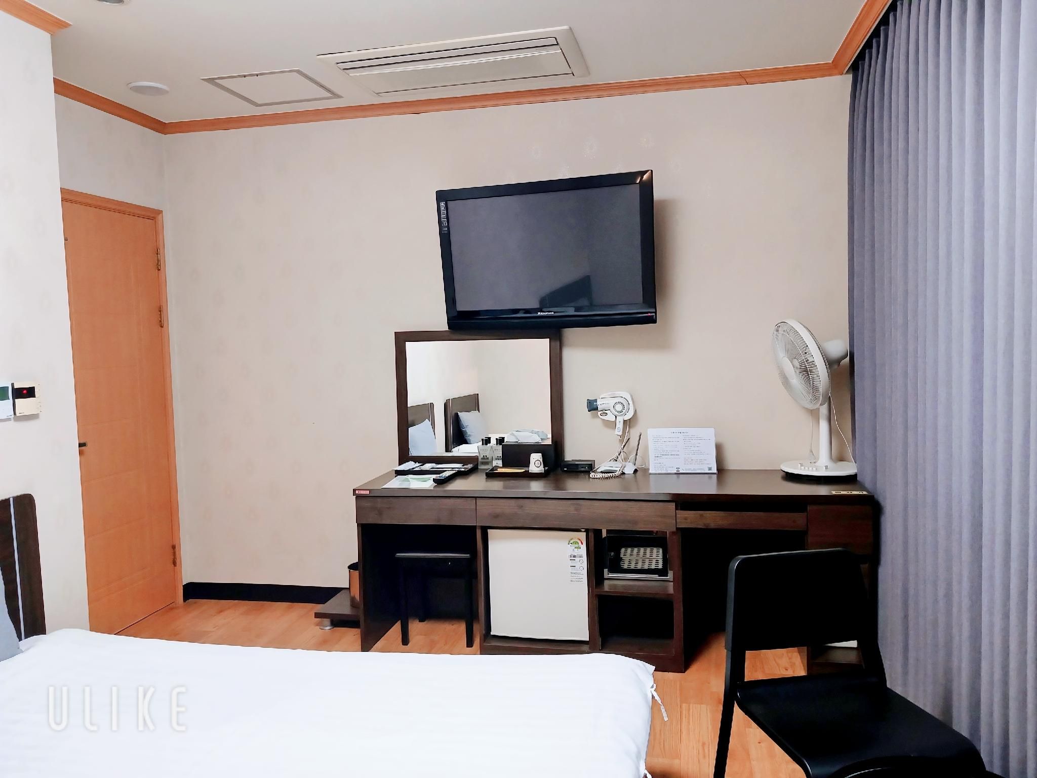 Standard Twin Room - Single Use