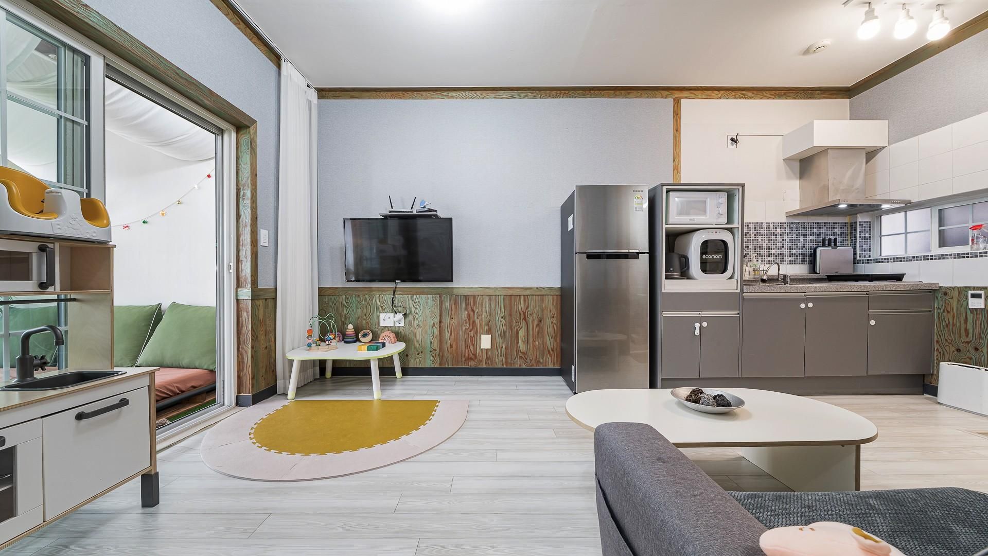 Sea 1 (Four Seasons BBQ/Kids Supplies Complete/Separate) - Kids Room