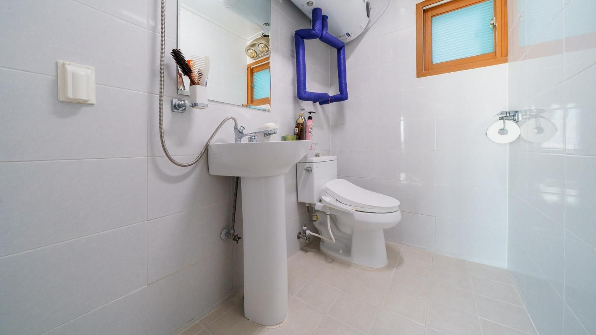 Ganghwa Haemolupension Studio 2