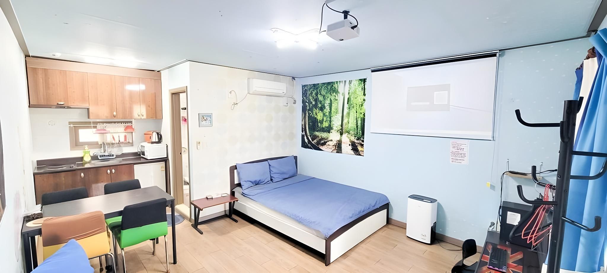 Ganghwa Jun Live Pension Sweet marjoram