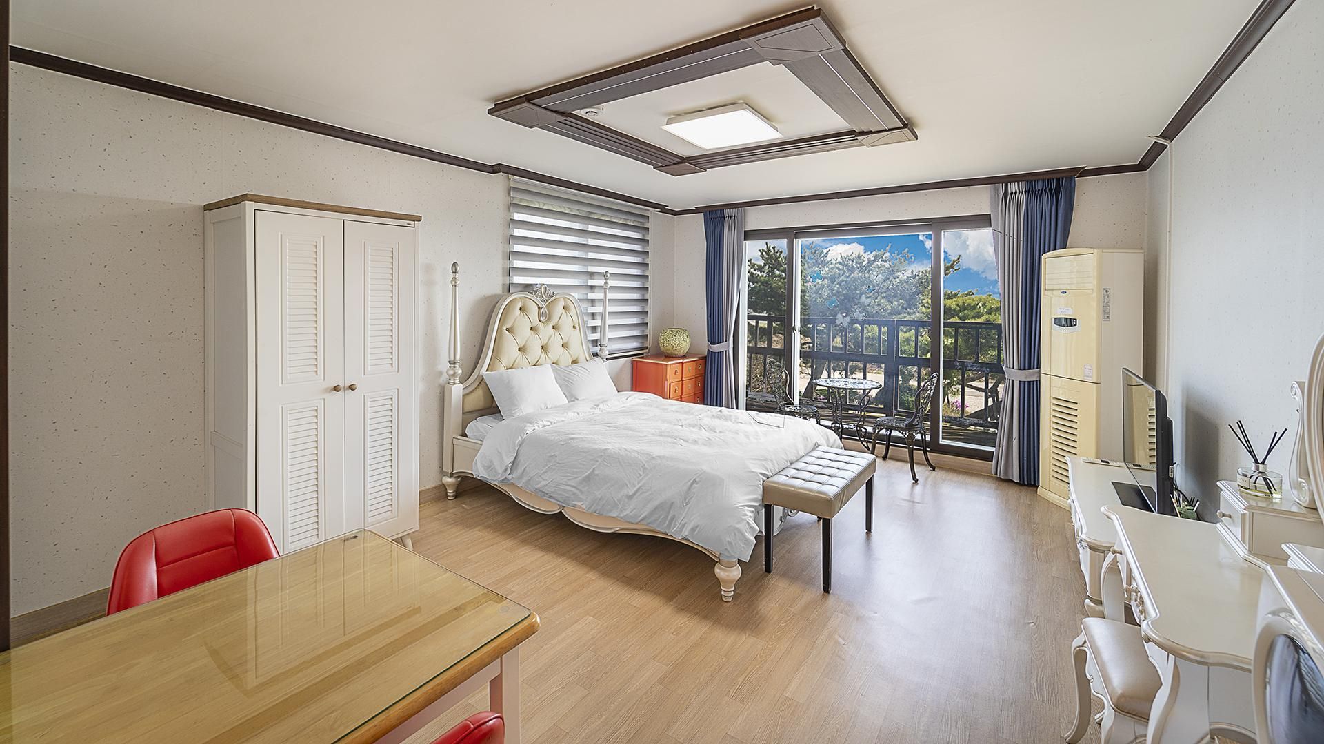 Ganghwa Pastel Pension Lightpink ( F2,ocean view )