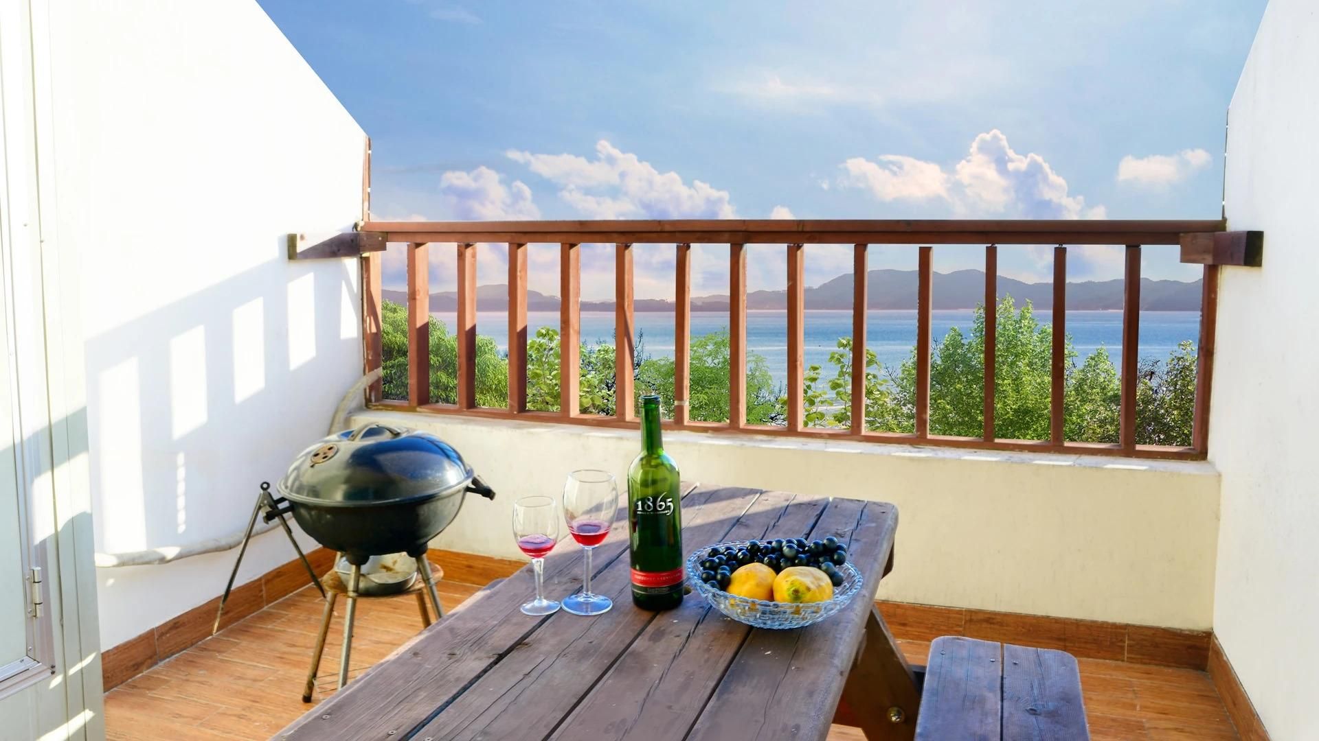 Bomguseulbongi ( F2 )