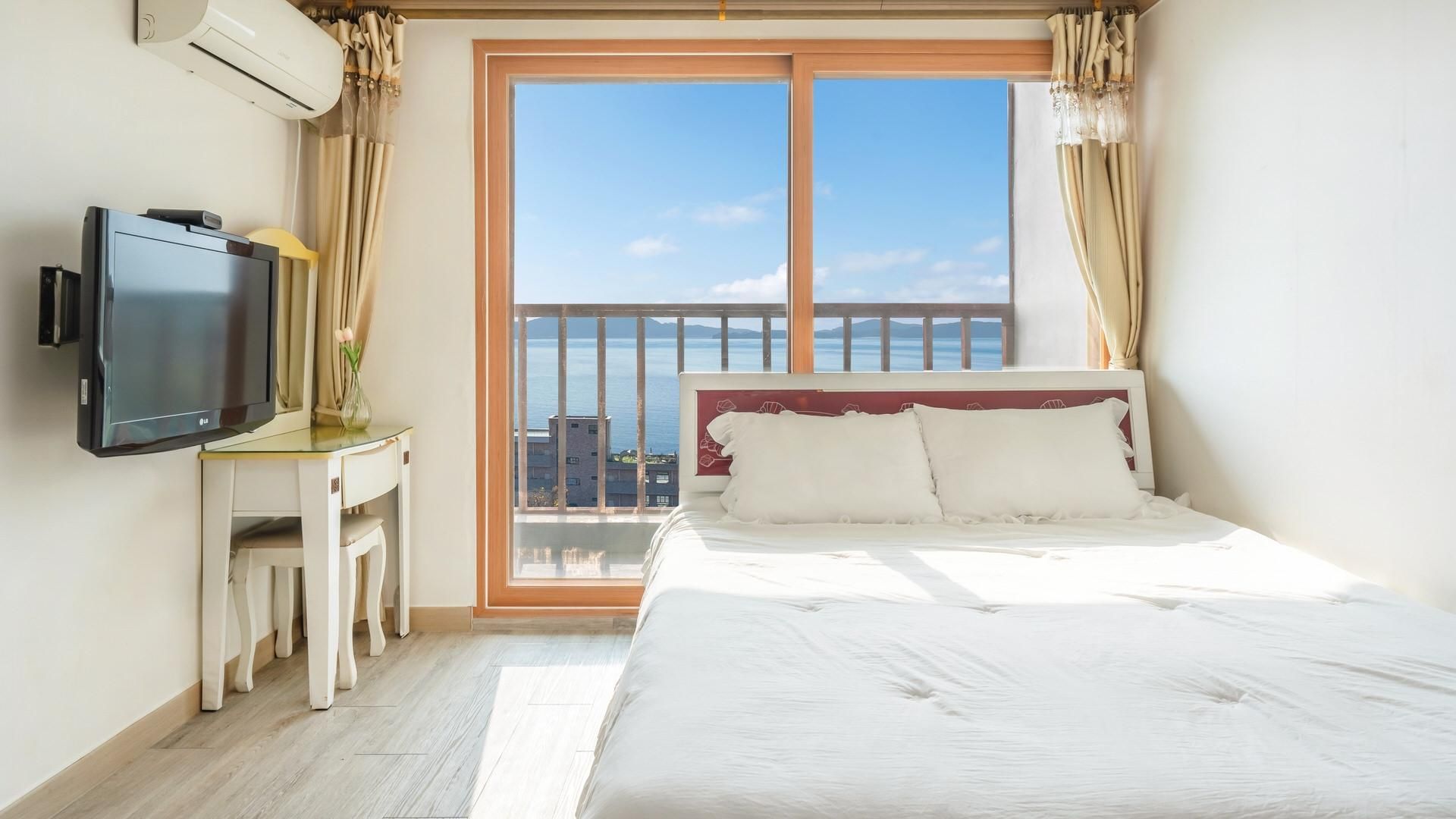 Noransangsawha ( F3 )