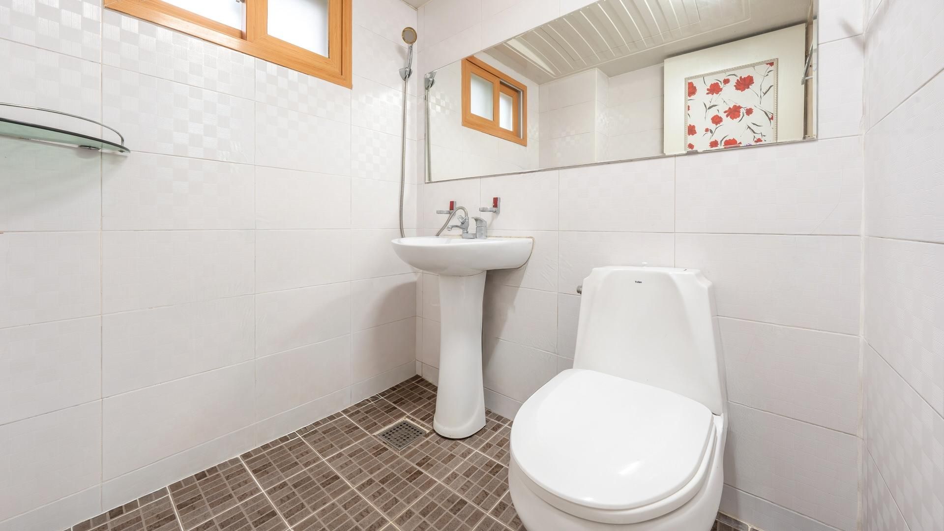 Galsiwonchoori ( F2 )