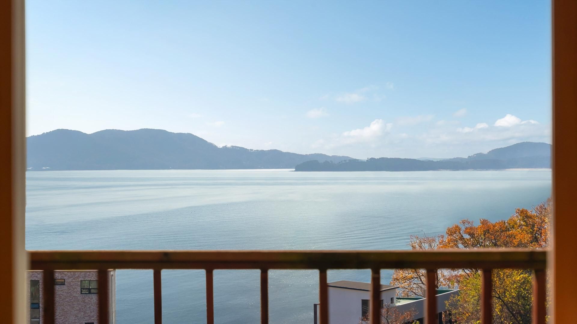 Galsiwonchoori ( F2 )