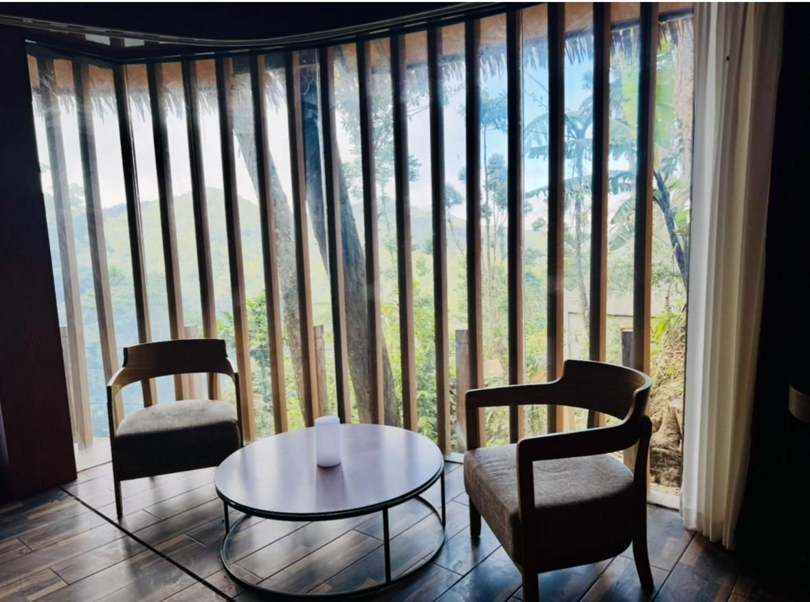 King Room with Mountain View