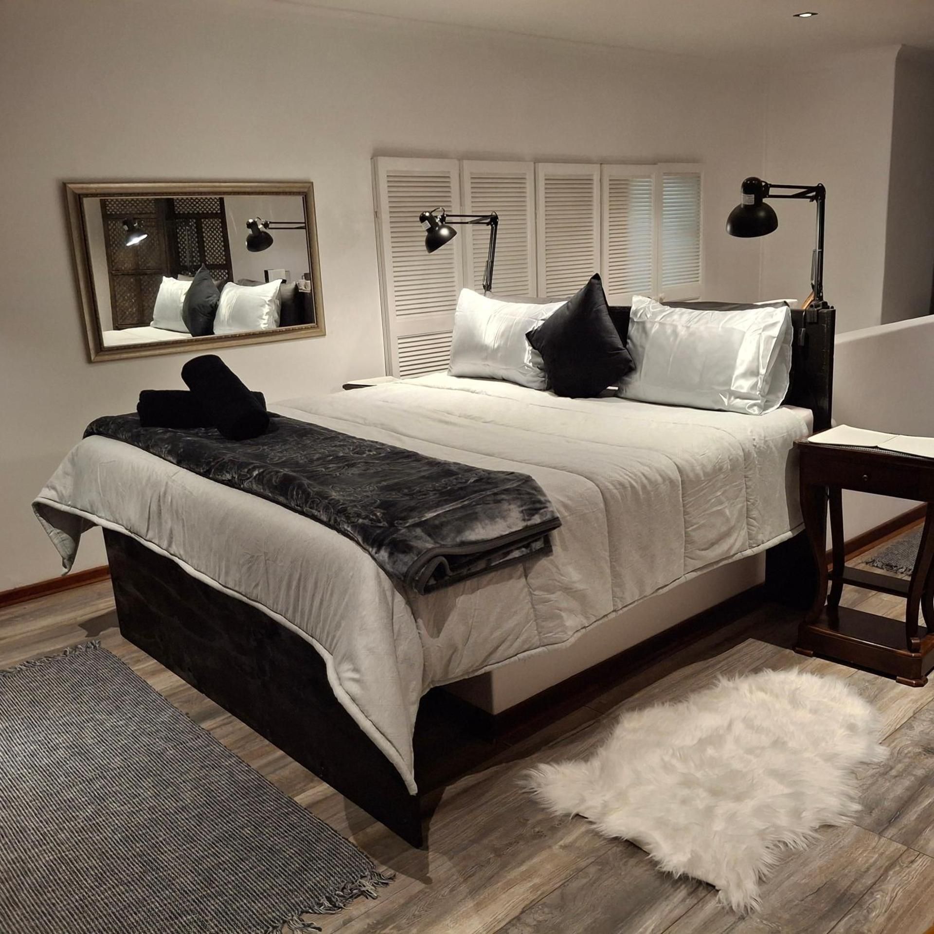 Suite with Garden View