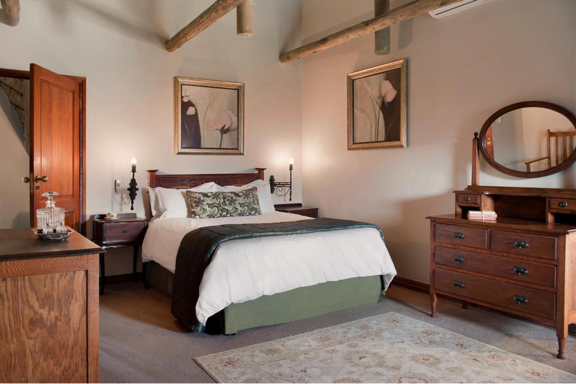 Double Room with Mountain View