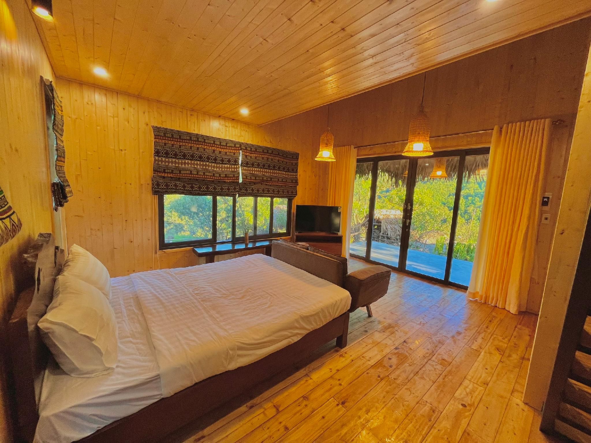 Mường Sang Retreat Superior King Room with Patio
