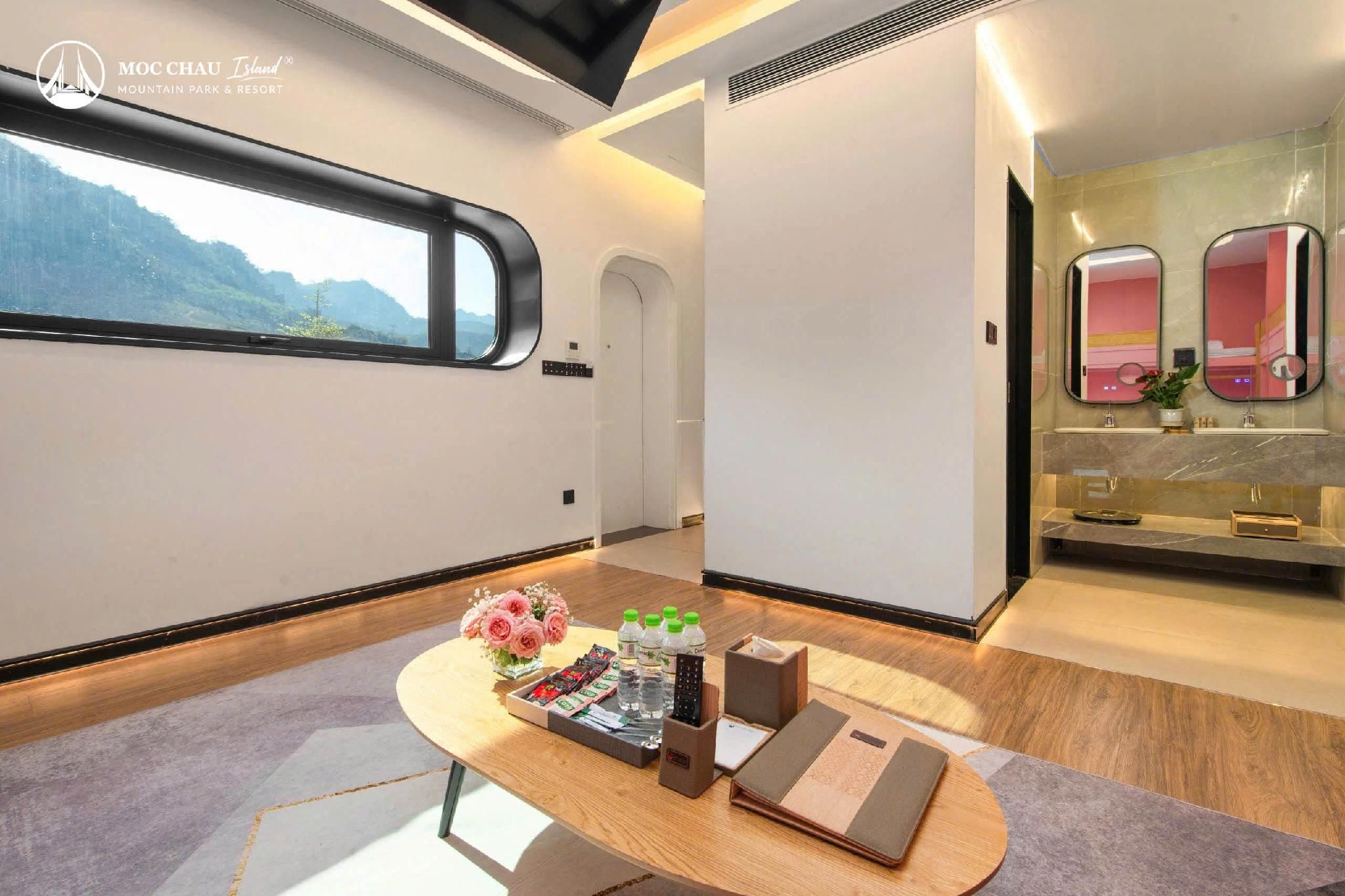 6 Bed Mix Dormitory