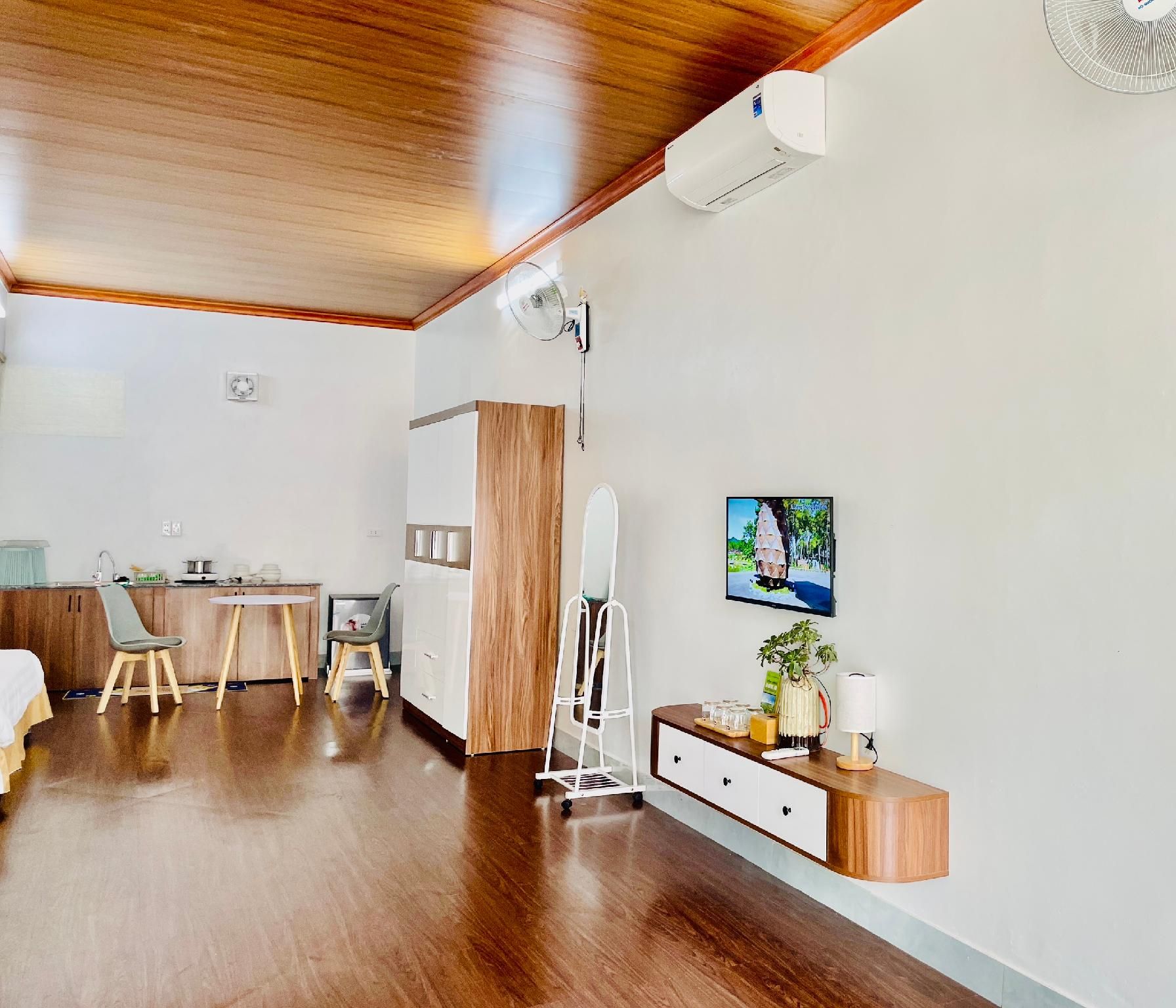 Fullhouse Mộc Châu