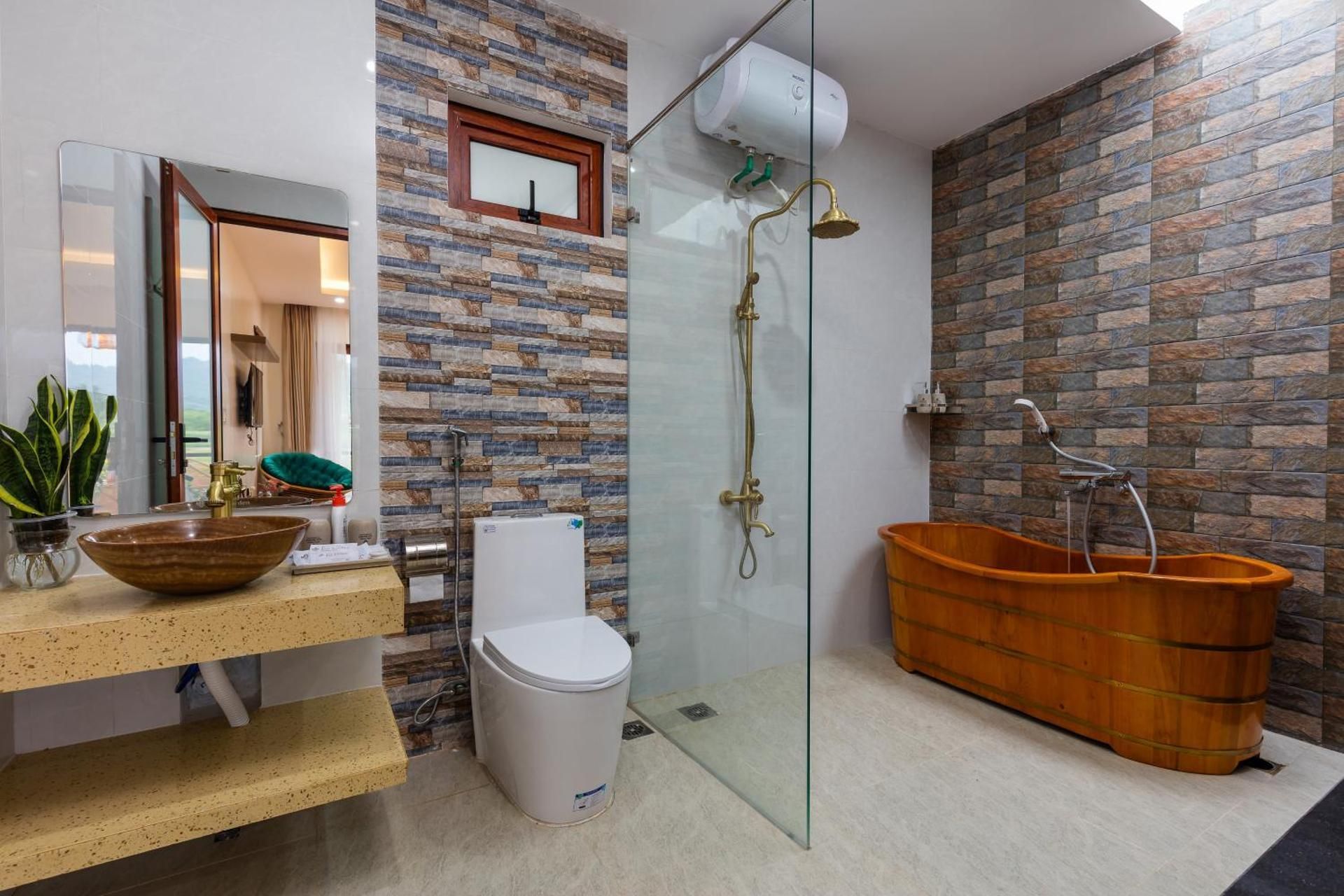 Double Room with Spa Bath