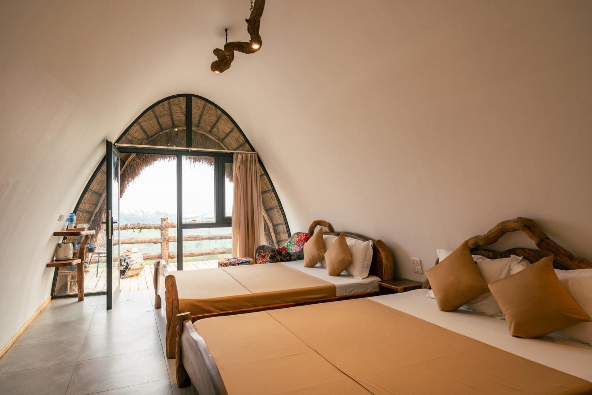 Quadruple Room with Mountain View