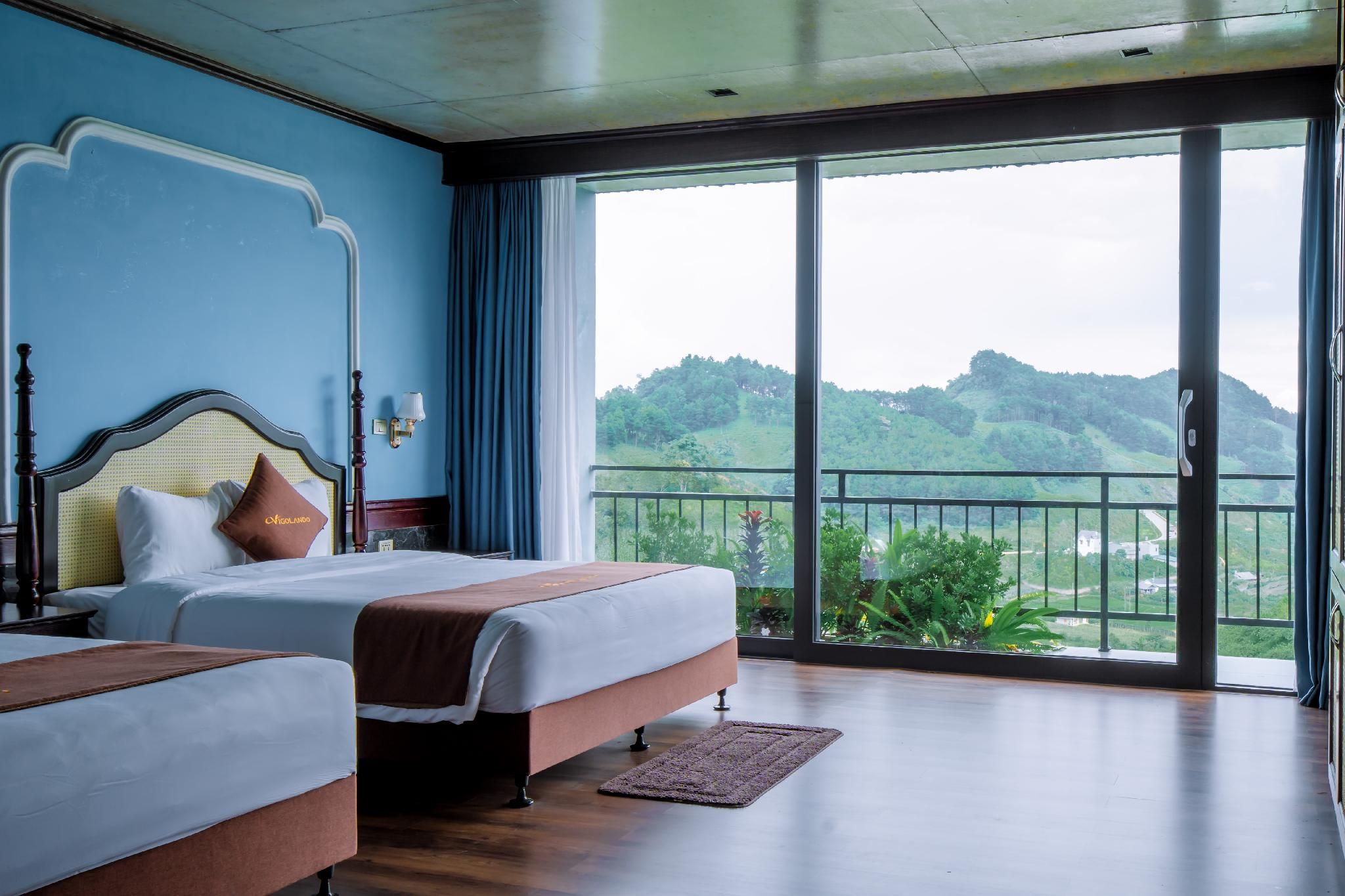 Big Family Room - Resort