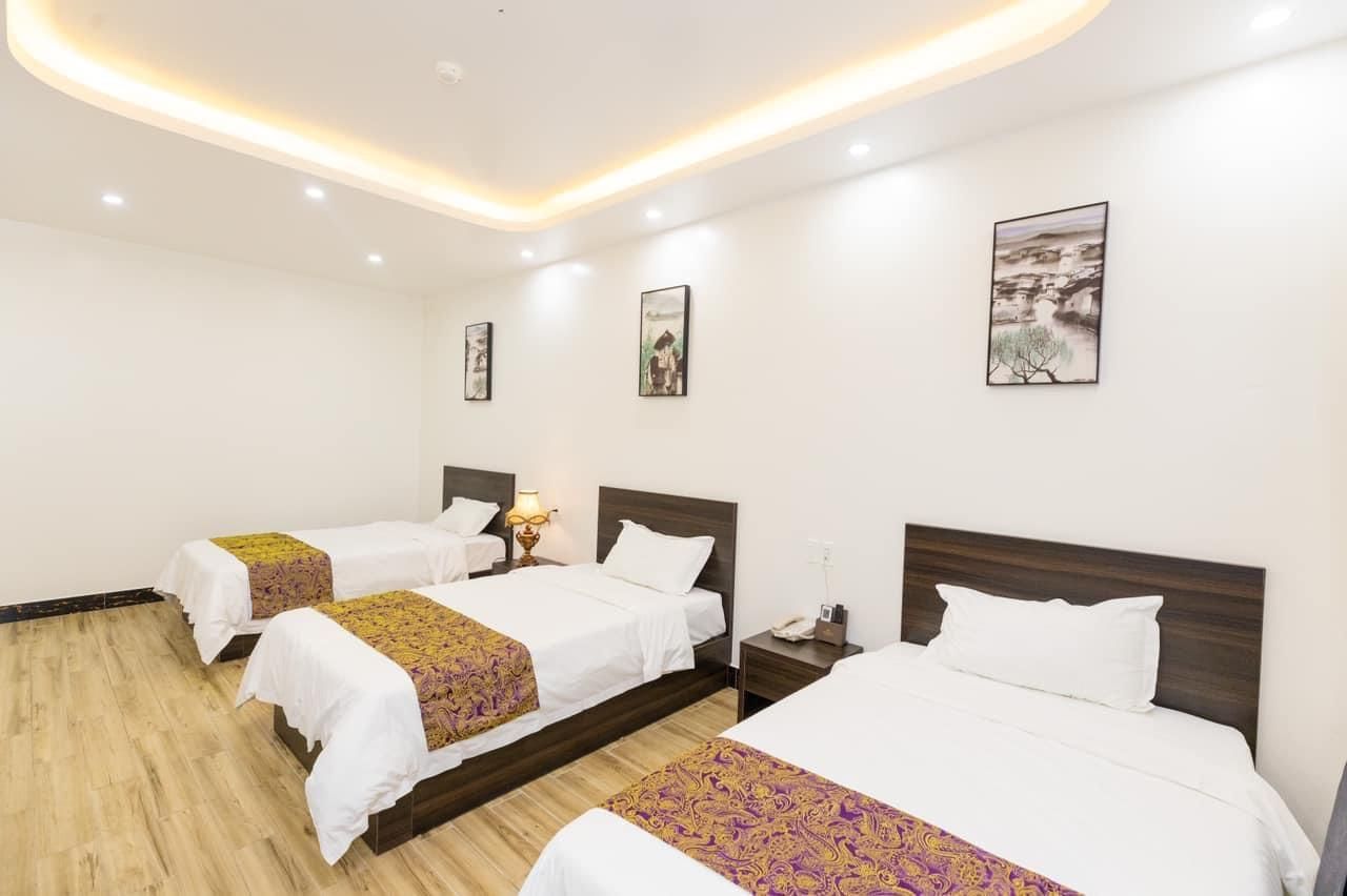 Room with 3 Single Beds