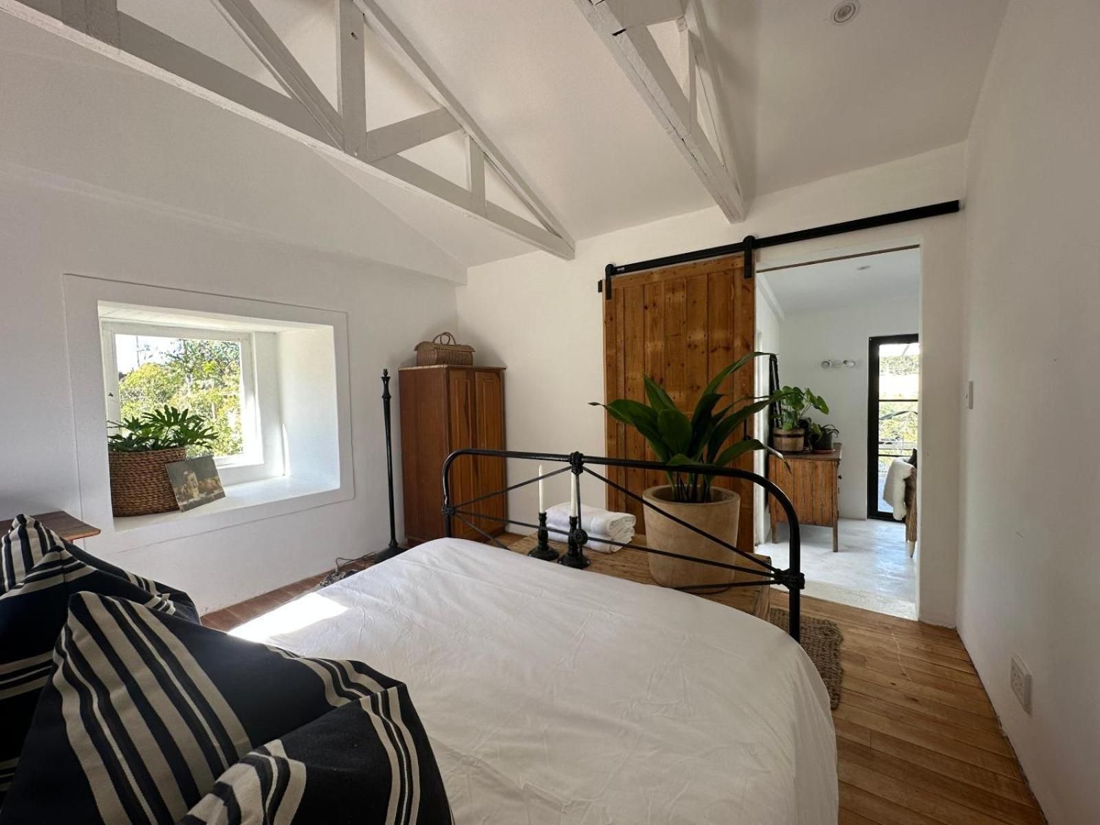 Standard Cottage