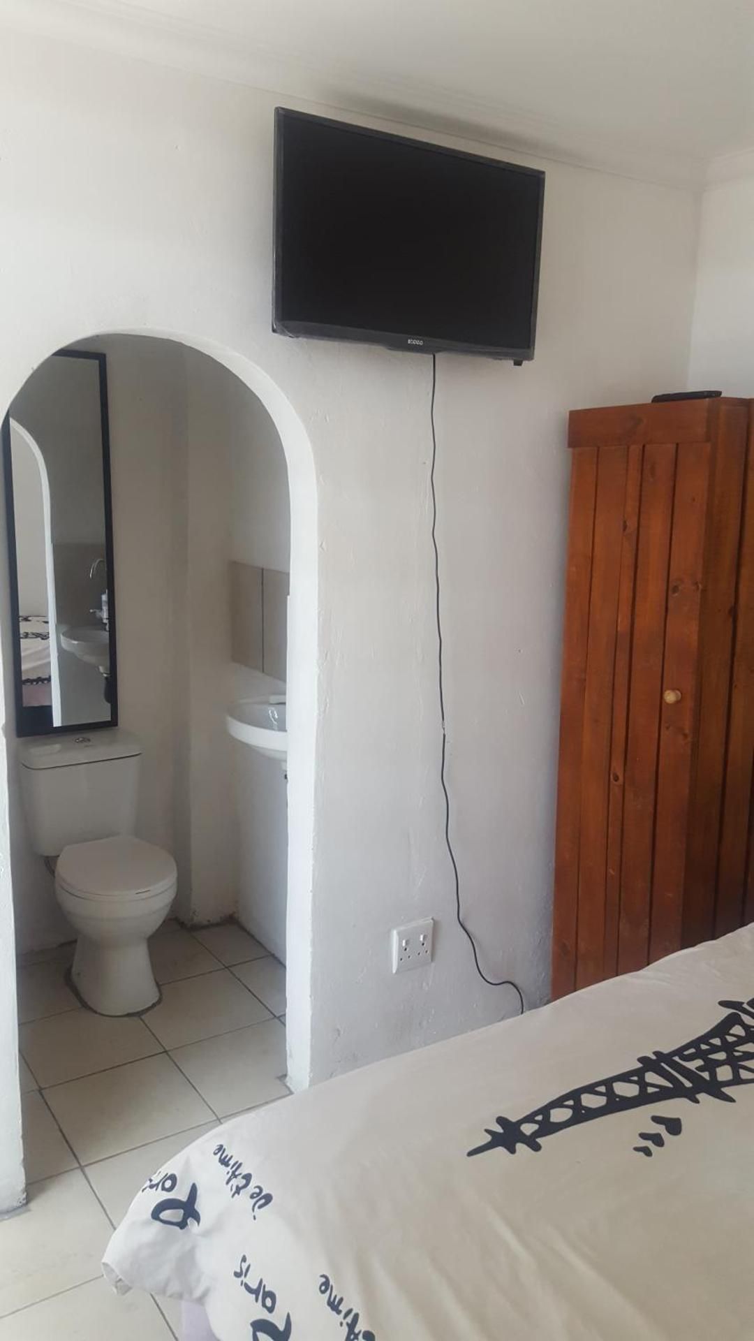 Budget Single Room