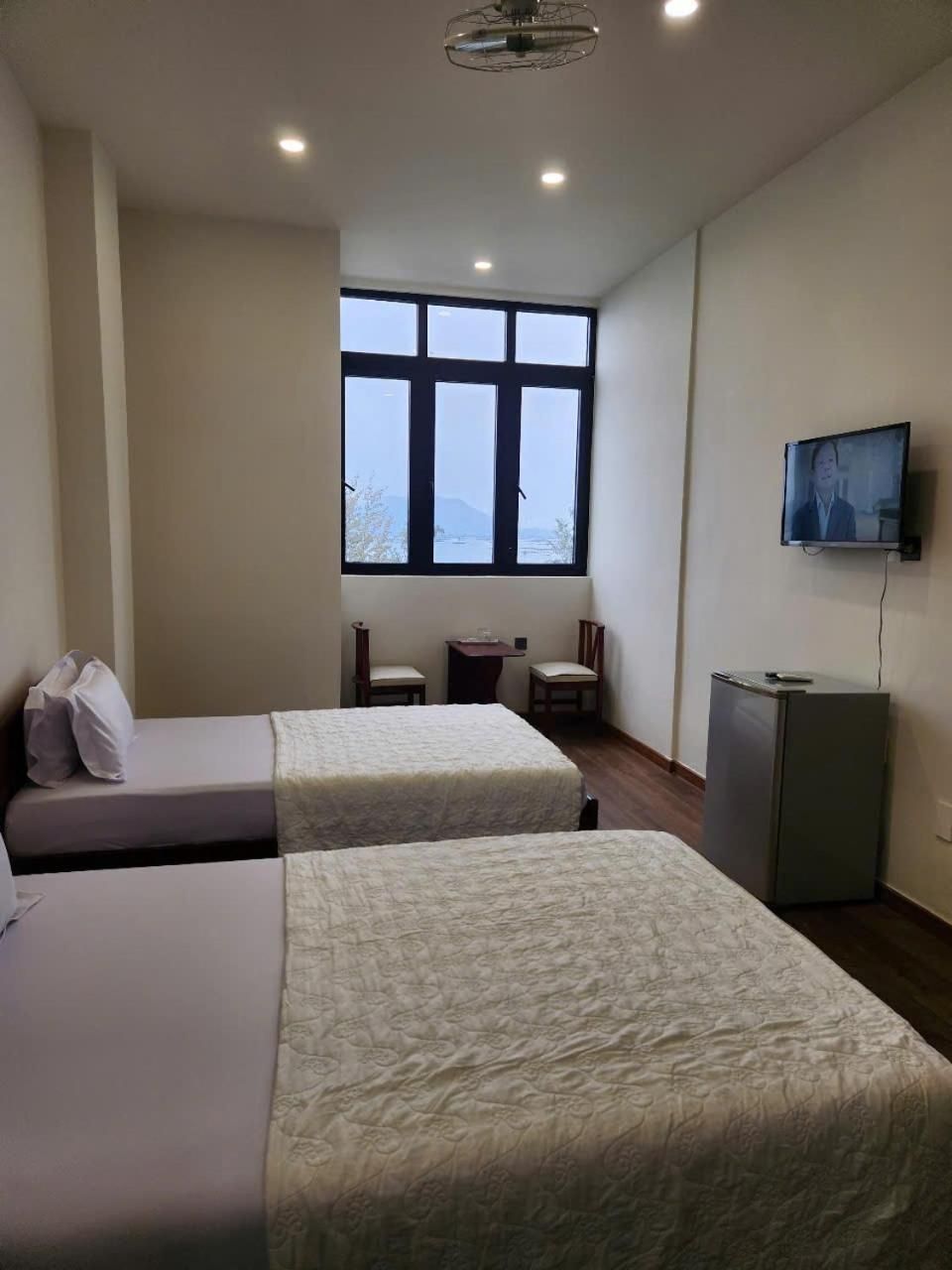 Twin Room with Sea View