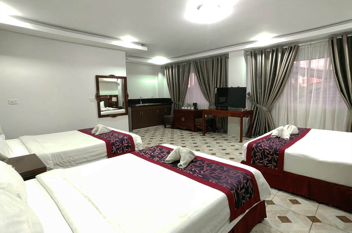 Deluxe Family Room