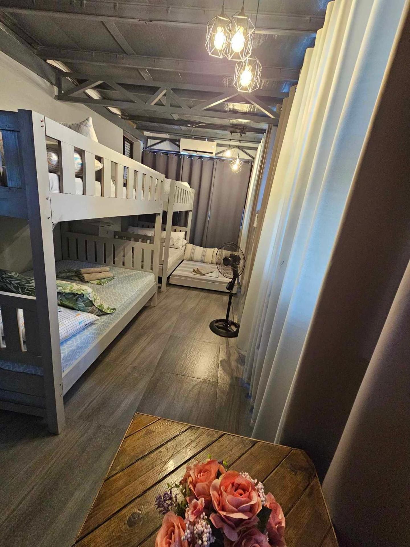 Mixed Dormitory Room