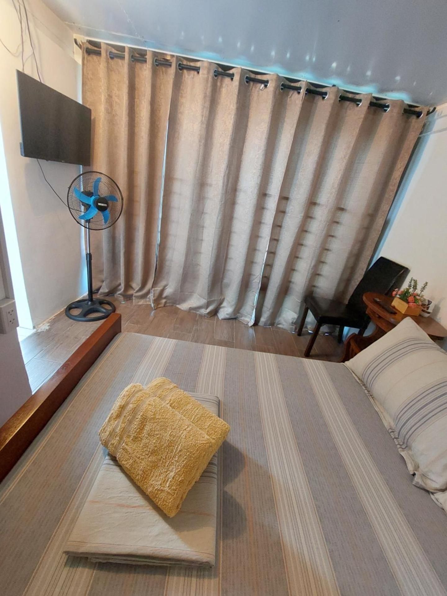 Single Room With Private Bathroom